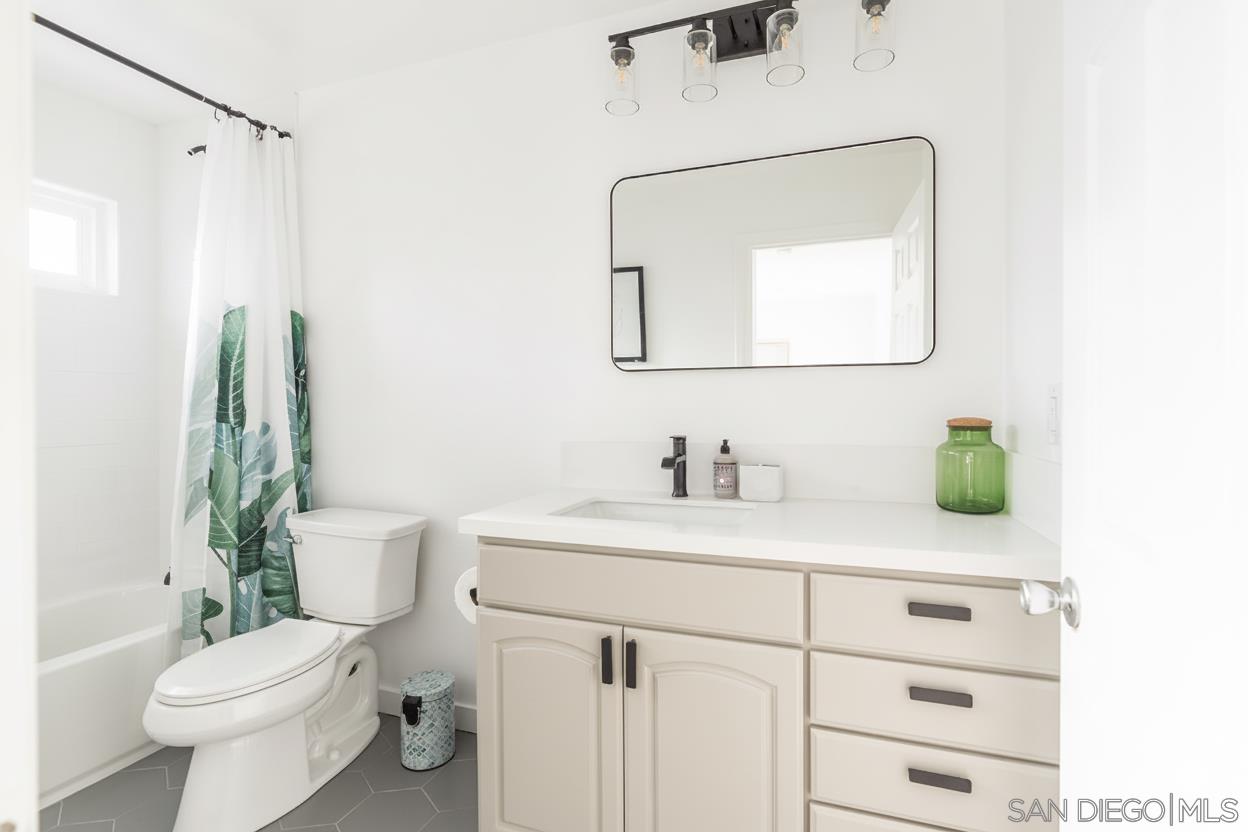 Detail Gallery Image 26 of 41 For 4851  Narragansett Ave, San Diego,  CA 92107 - – Beds | – Baths