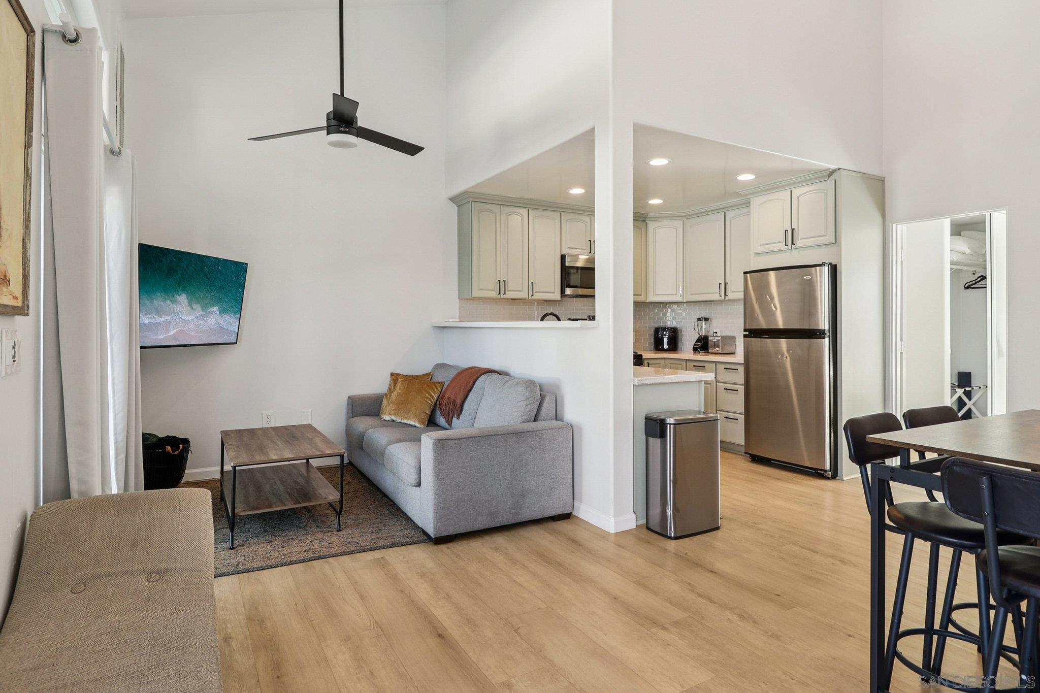 Detail Gallery Image 26 of 53 For 4851  Narragansett Ave, San Diego,  CA 92107 - – Beds | – Baths