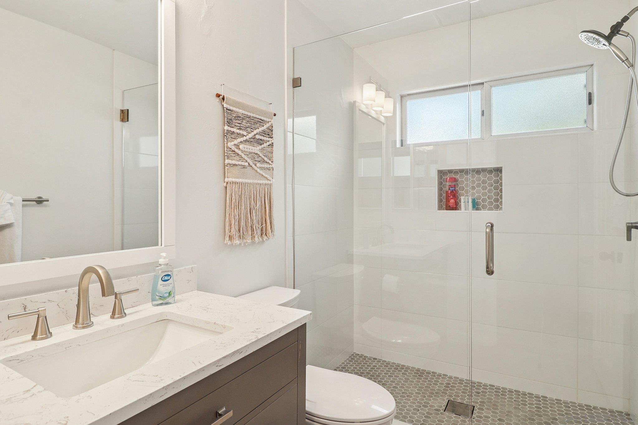 Detail Gallery Image 40 of 53 For 4851  Narragansett Ave, San Diego,  CA 92107 - – Beds | – Baths