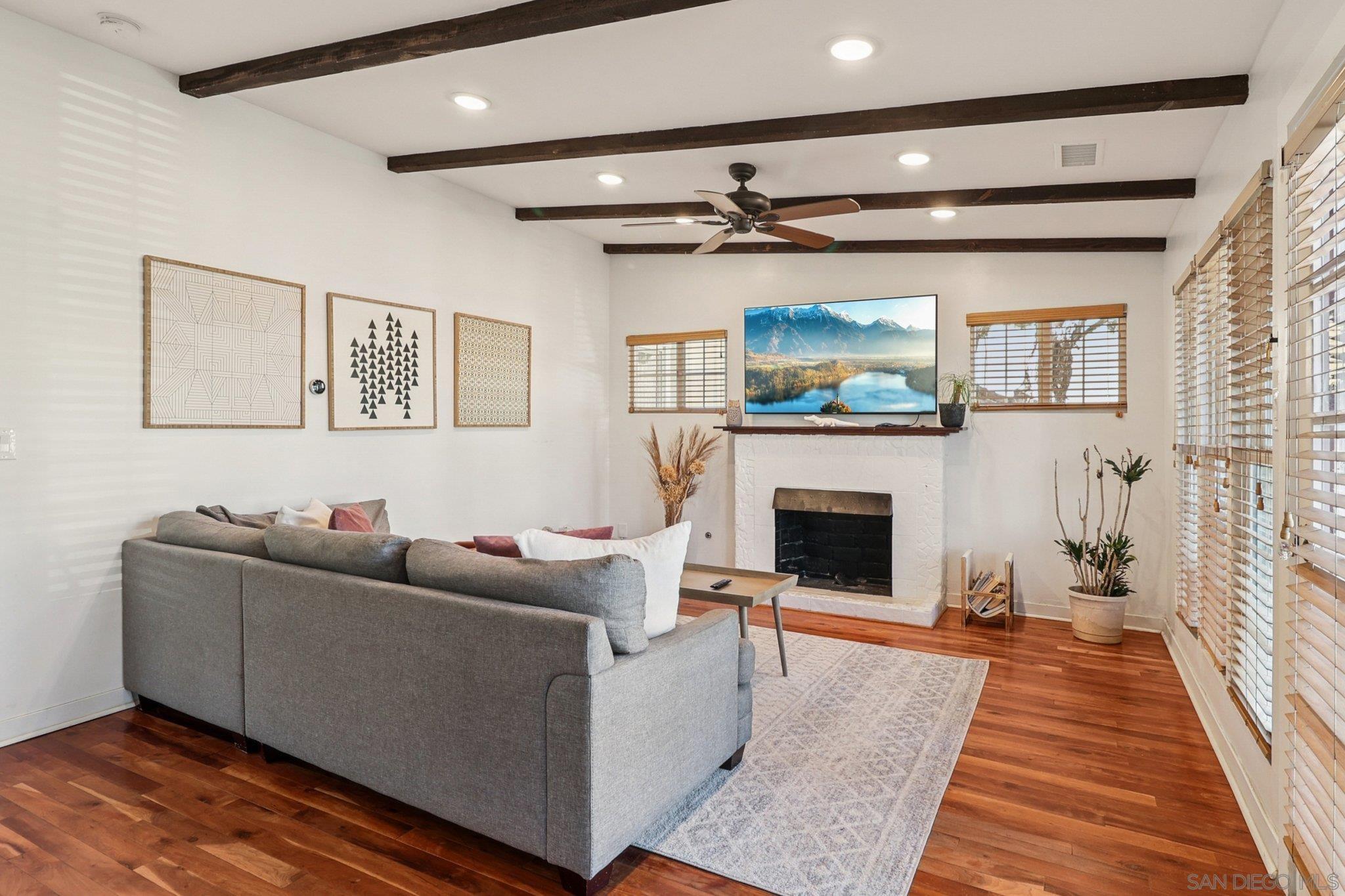 Detail Gallery Image 8 of 53 For 4851  Narragansett Ave, San Diego,  CA 92107 - – Beds | – Baths