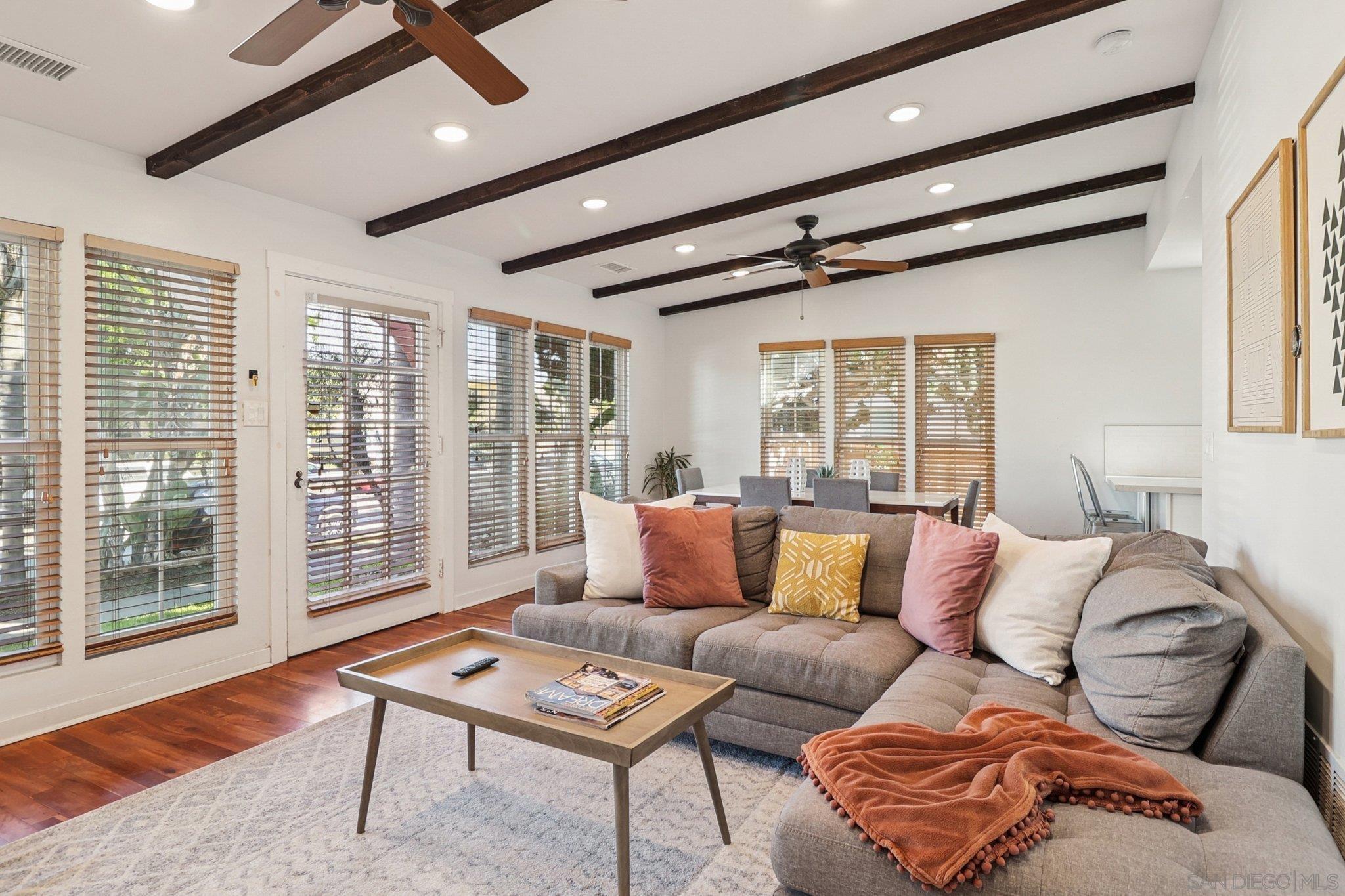 Detail Gallery Image 10 of 53 For 4851  Narragansett Ave, San Diego,  CA 92107 - – Beds | – Baths