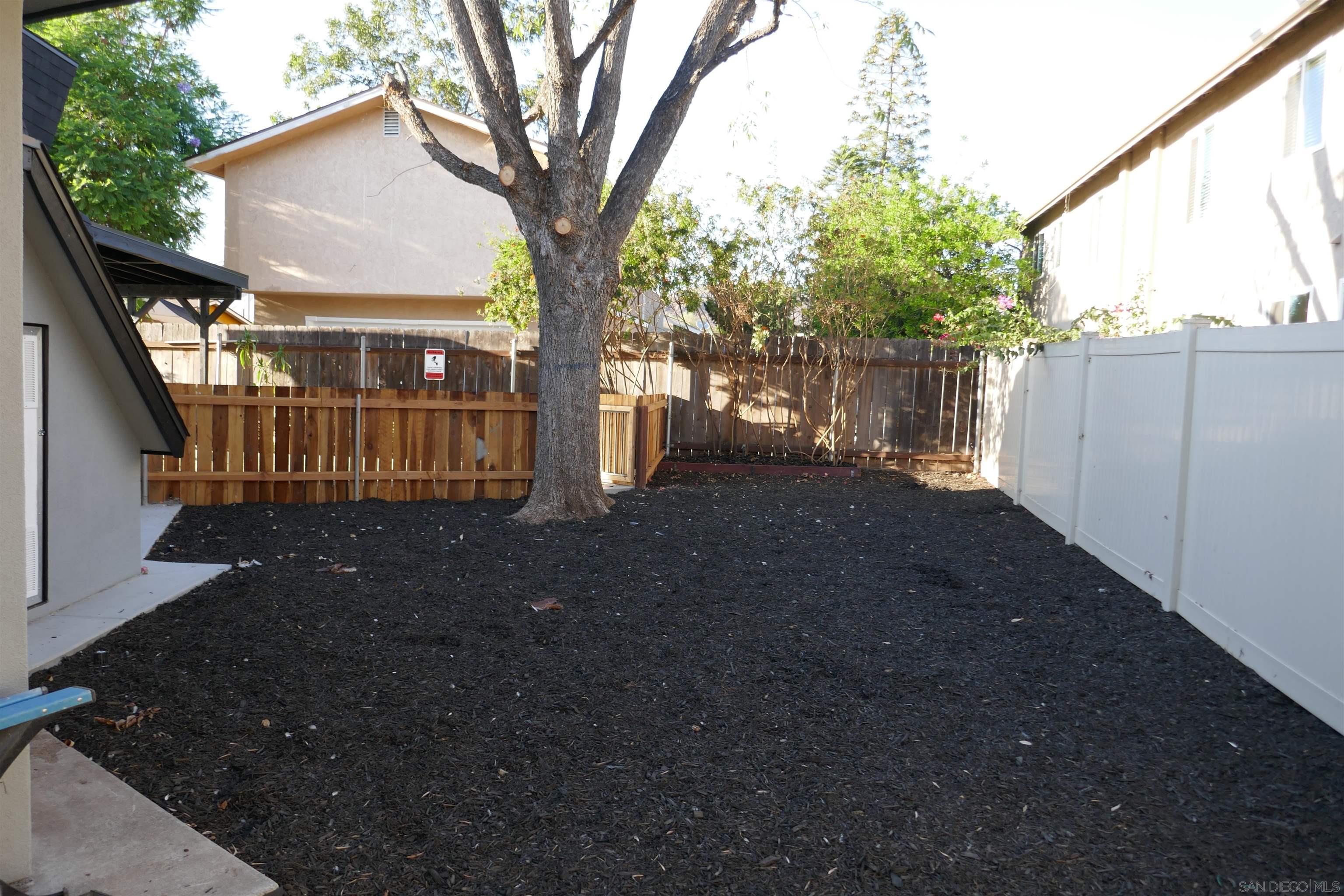 Detail Gallery Image 12 of 14 For 1015  Oro, El Cajon,  CA 92021 - 3 Beds | 2 Baths