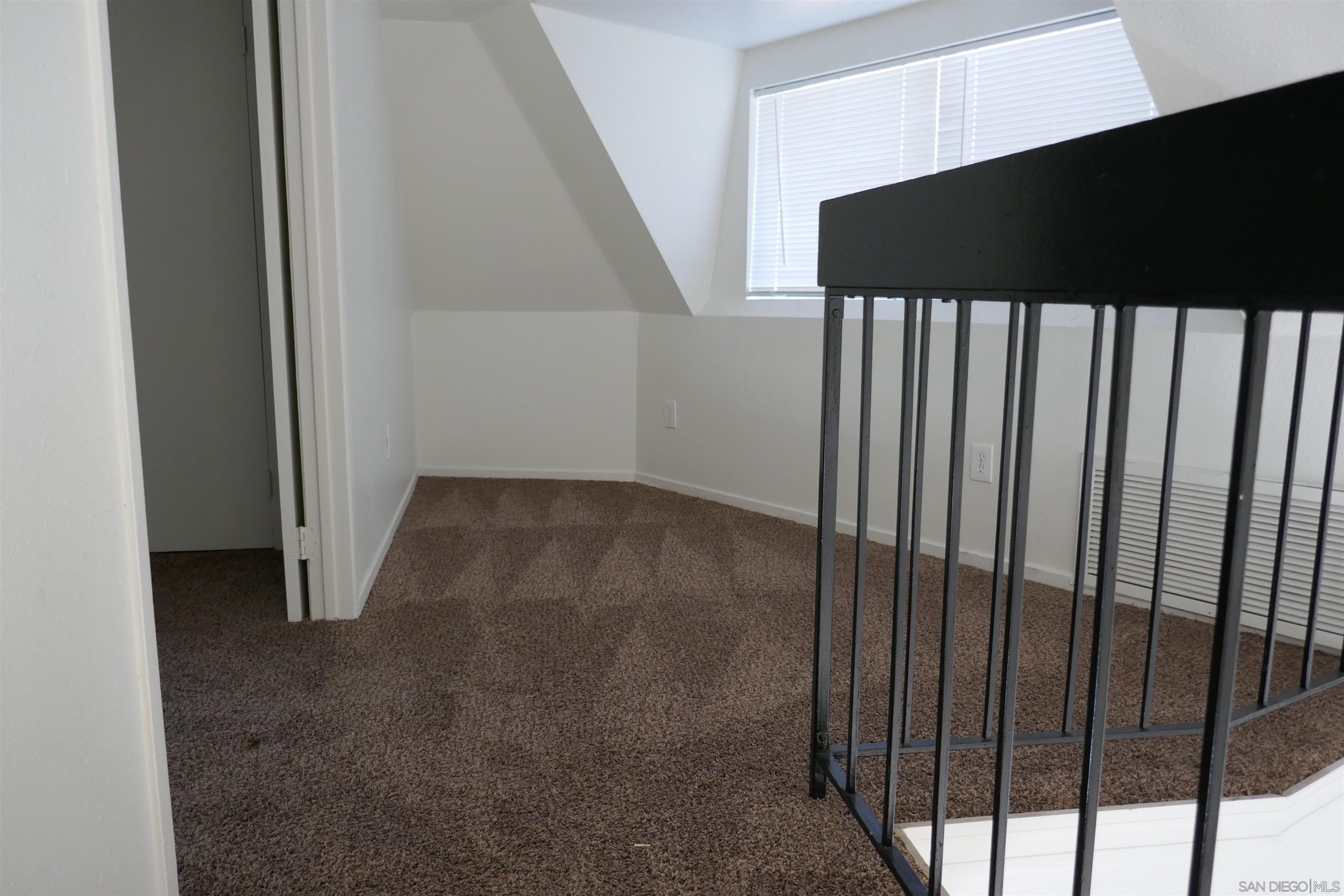 Detail Gallery Image 10 of 14 For 1015  Oro, El Cajon,  CA 92021 - 3 Beds | 2 Baths