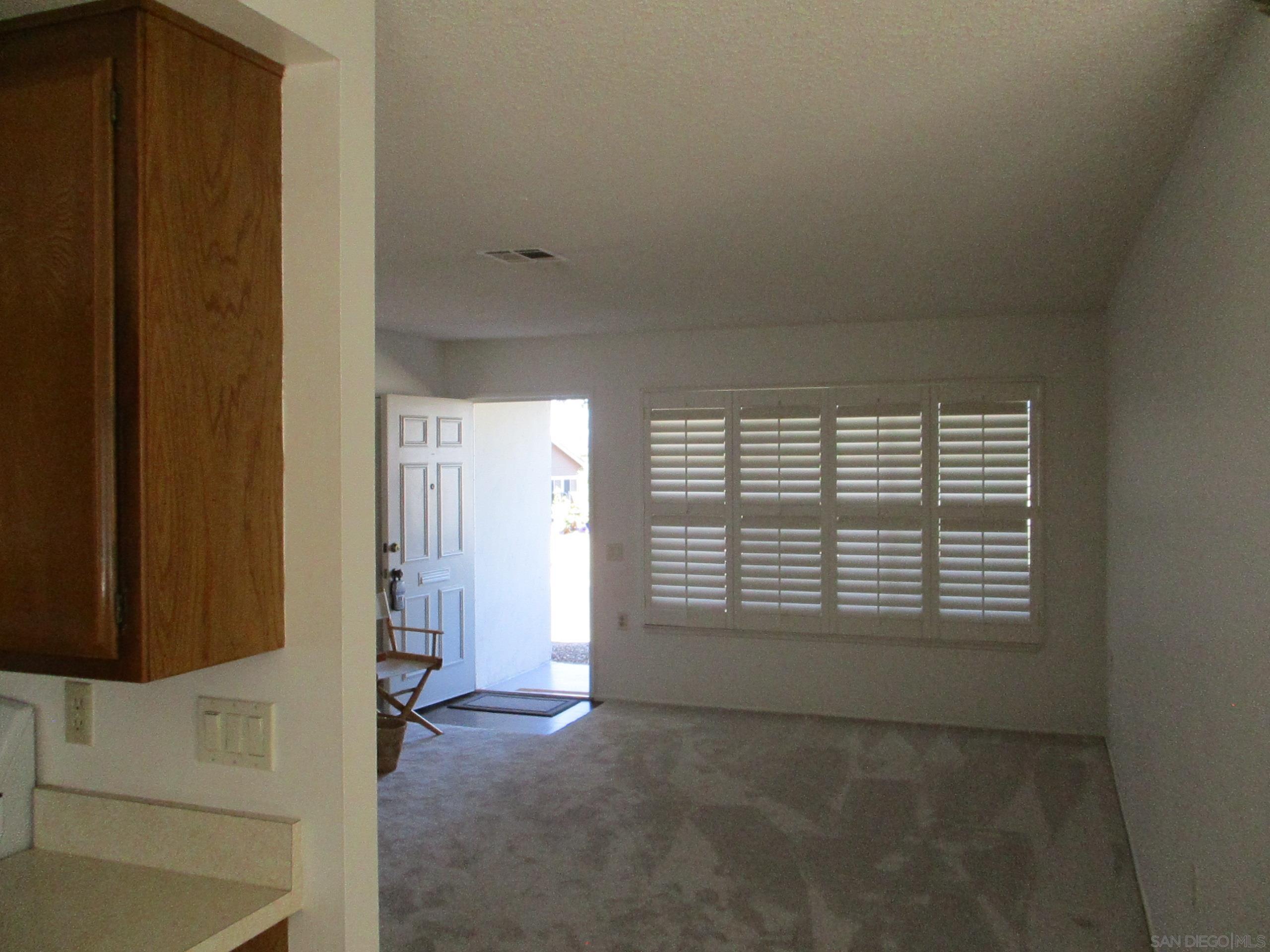 Detail Gallery Image 10 of 14 For 12445  Pipo, San Diego,  CA 92128 - 2 Beds | 2 Baths