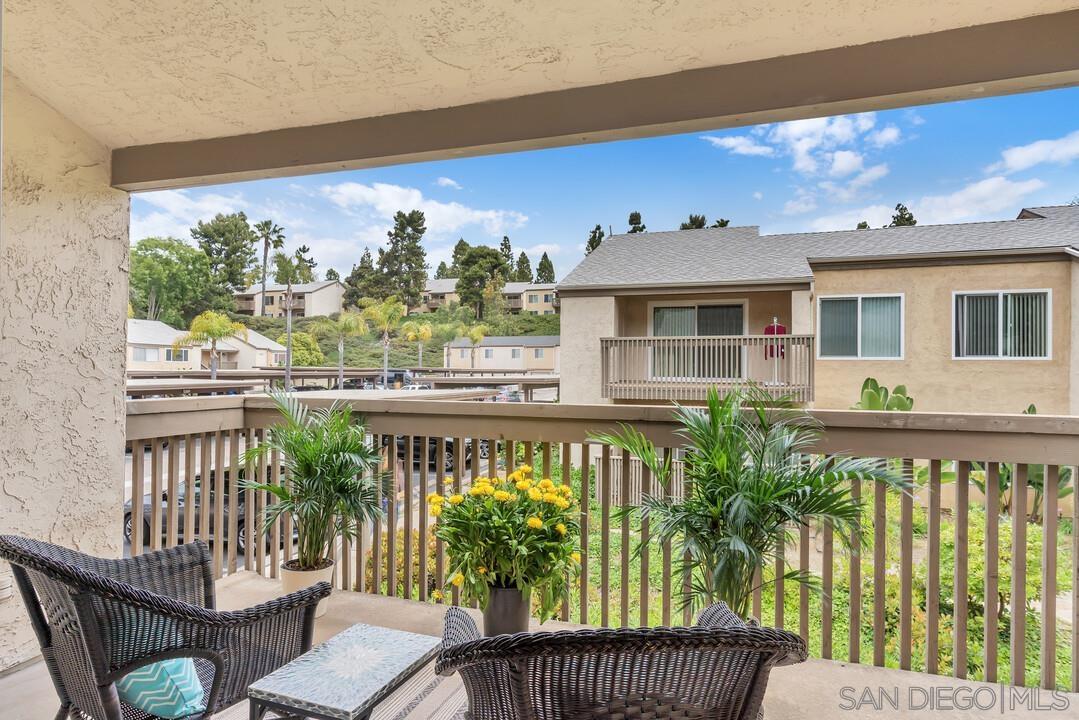 Detail Gallery Image 15 of 26 For 8515  Villa La Jolla Drive  C, La Jolla,  CA 92037 - 1 Beds | 1 Baths