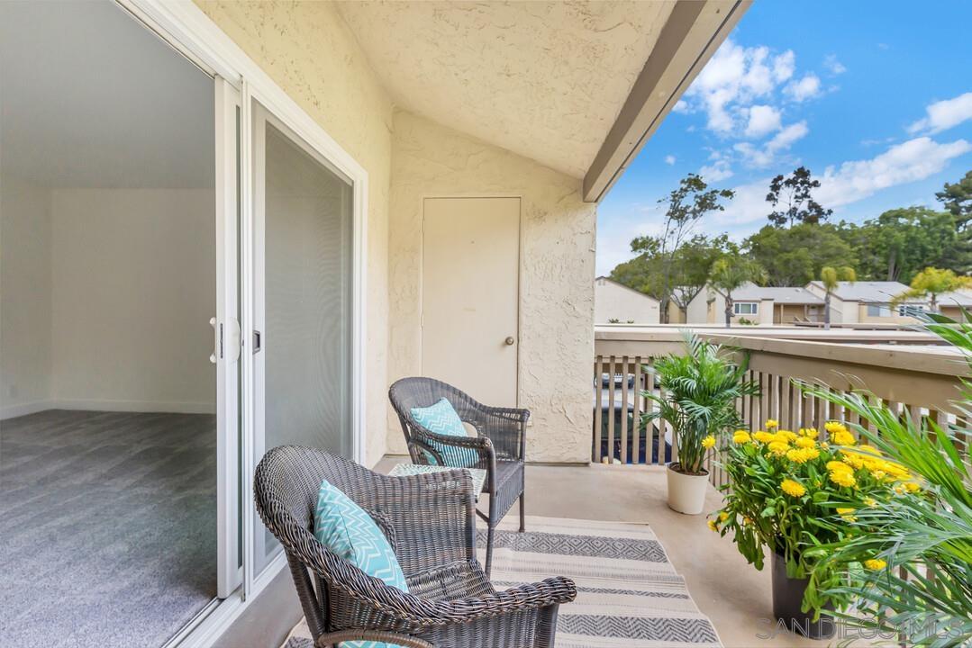 Detail Gallery Image 16 of 26 For 8515  Villa La Jolla Drive  C, La Jolla,  CA 92037 - 1 Beds | 1 Baths