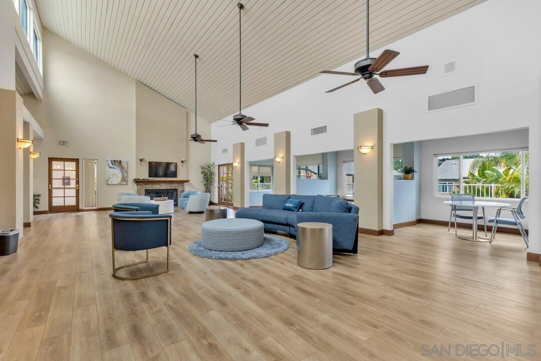 Detail Gallery Image 25 of 26 For 8515  Villa La Jolla Drive  C, La Jolla,  CA 92037 - 1 Beds | 1 Baths