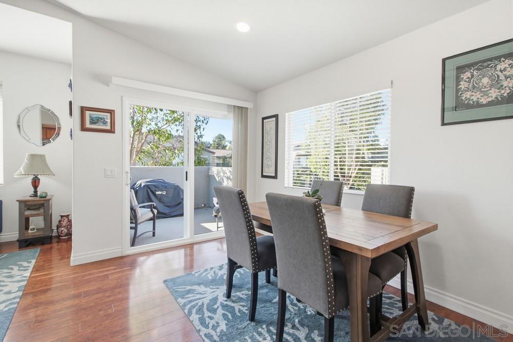 Detail Gallery Image 10 of 28 For 6377  Alexandri Cir, Carlsbad,  CA 92011 - 2 Beds | 2 Baths