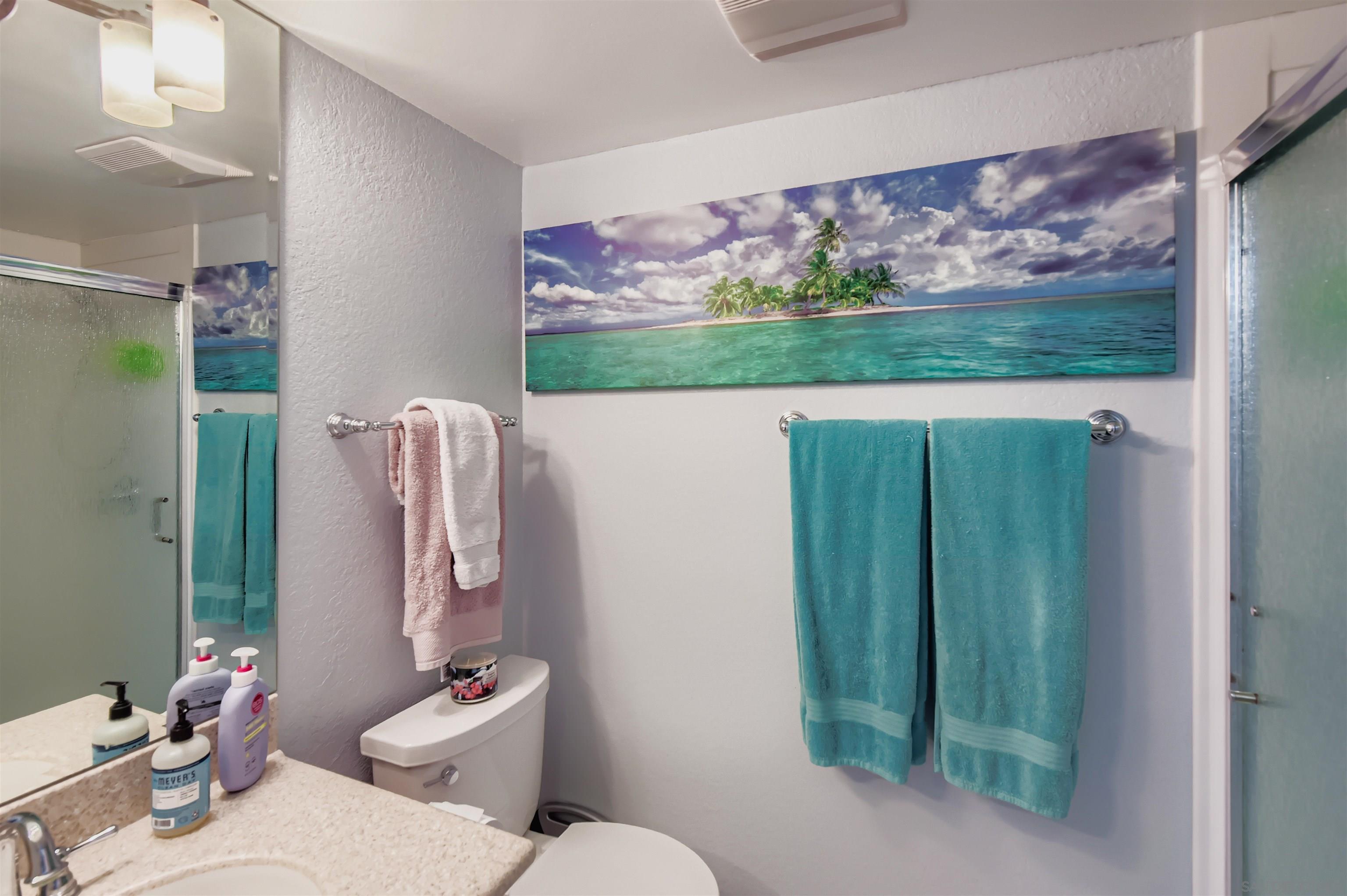 Detail Gallery Image 20 of 36 For 4848  Casals Pl, San Diego,  CA 92124 - 5 Beds | 2/1 Baths