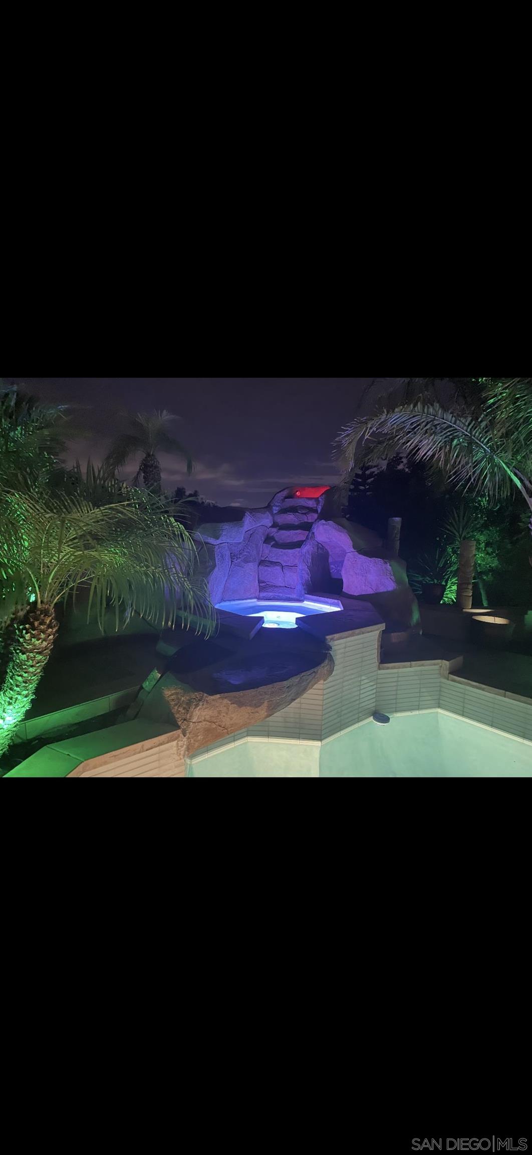 Detail Gallery Image 34 of 36 For 4848  Casals Pl, San Diego,  CA 92124 - 5 Beds | 2/1 Baths