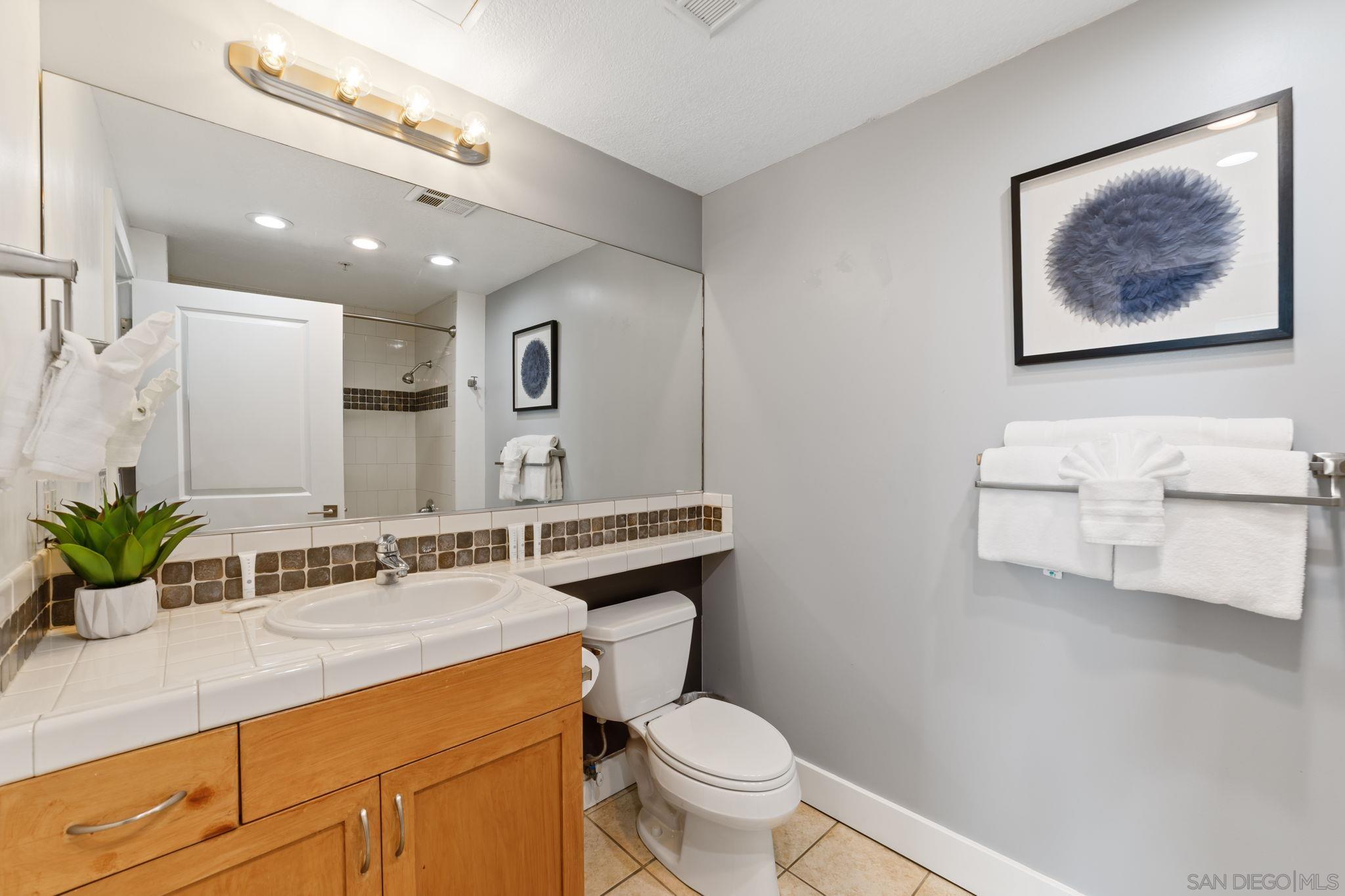 Detail Gallery Image 24 of 55 For 850  Beech St  511, San Diego,  CA 92101 - 3 Beds | 2 Baths