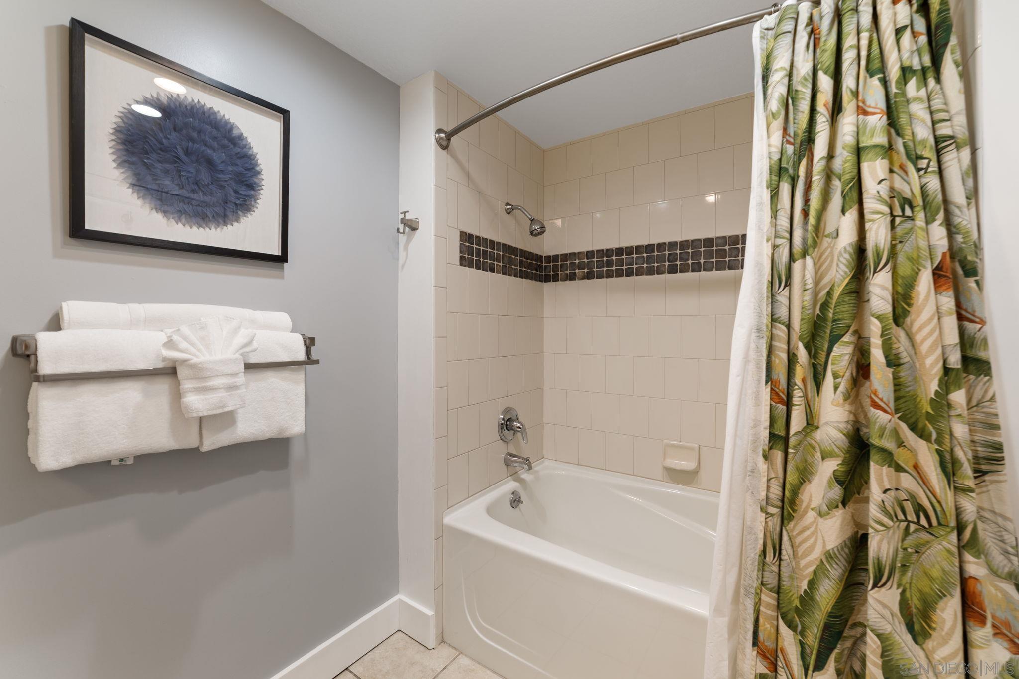 Detail Gallery Image 25 of 55 For 850  Beech St  511, San Diego,  CA 92101 - 3 Beds | 2 Baths