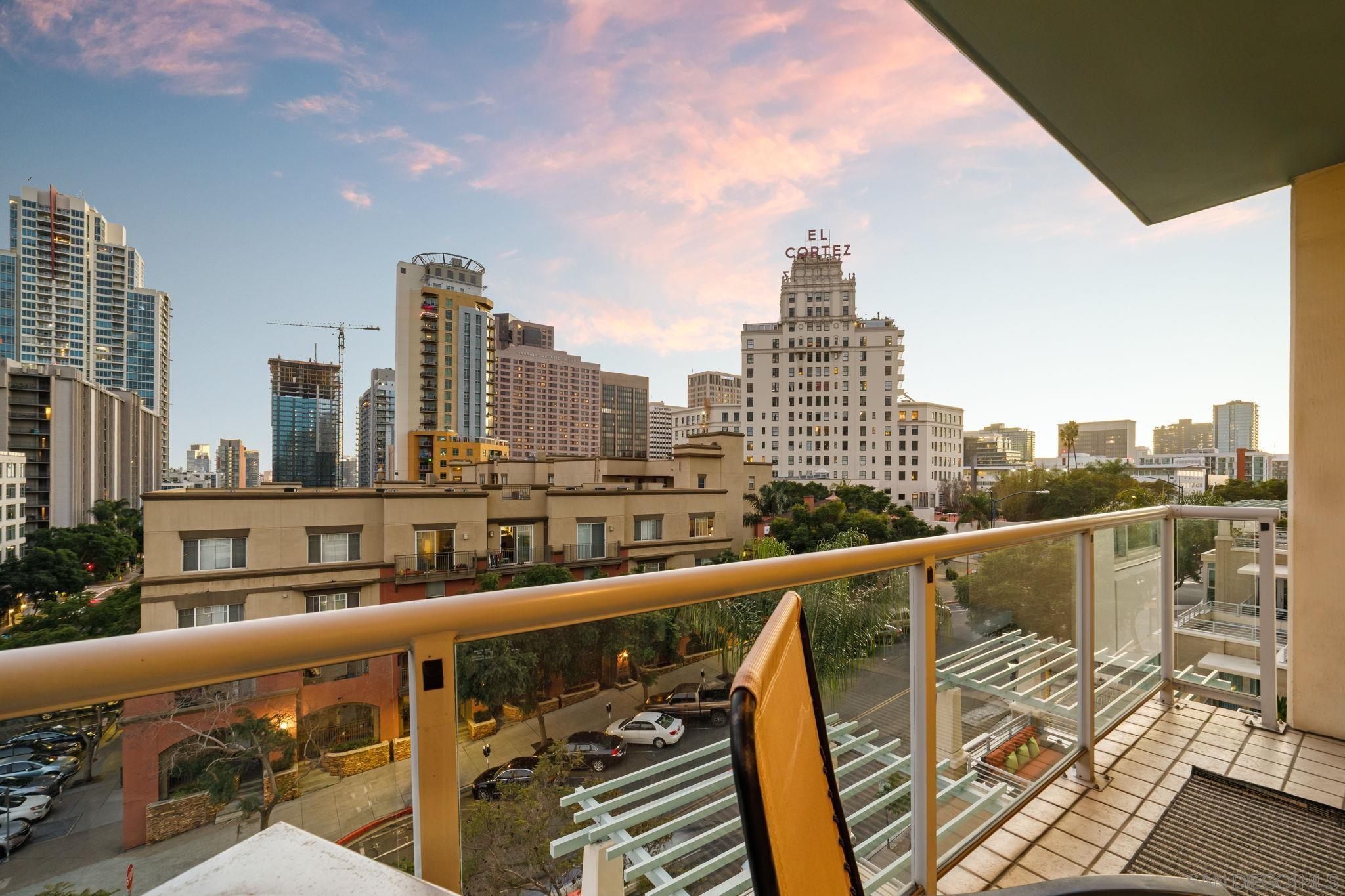 Detail Gallery Image 32 of 55 For 850  Beech St  511, San Diego,  CA 92101 - 3 Beds | 2 Baths