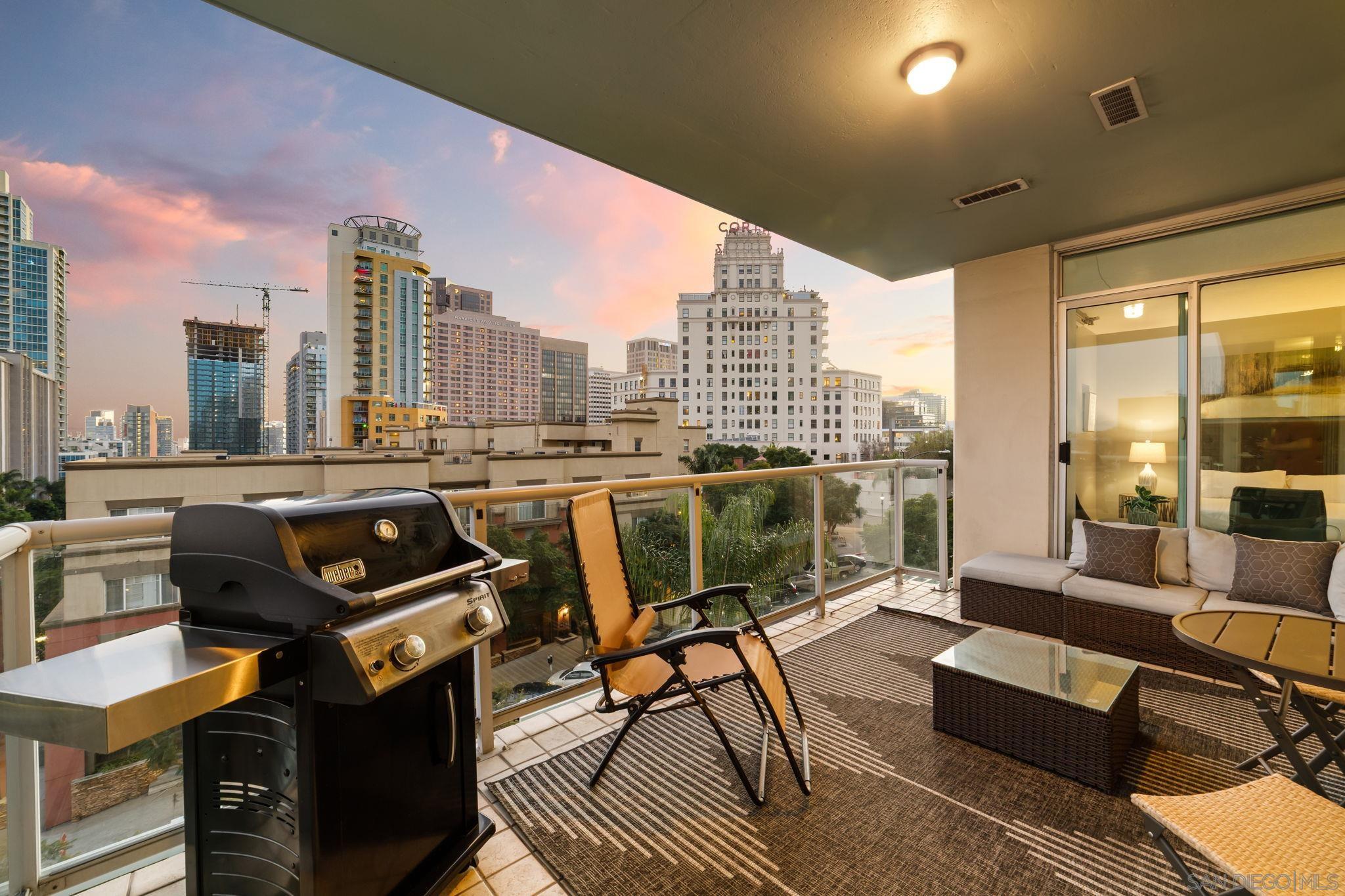 Detail Gallery Image 33 of 55 For 850  Beech St  511, San Diego,  CA 92101 - 3 Beds | 2 Baths