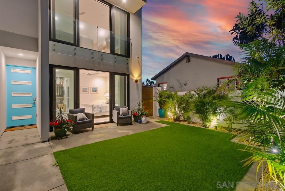 Detail Gallery Image 3 of 29 For 119  Date Ave, Imperial Beach,  CA 91932 - 3 Beds | 3 Baths