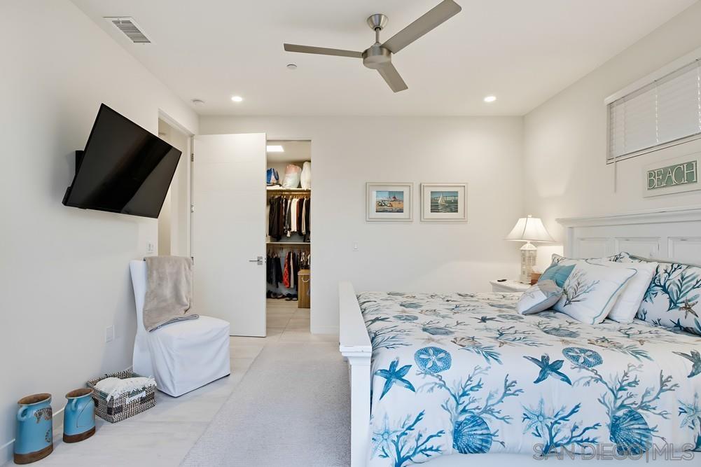 Detail Gallery Image 24 of 29 For 119  Date Ave, Imperial Beach,  CA 91932 - 3 Beds | 3 Baths