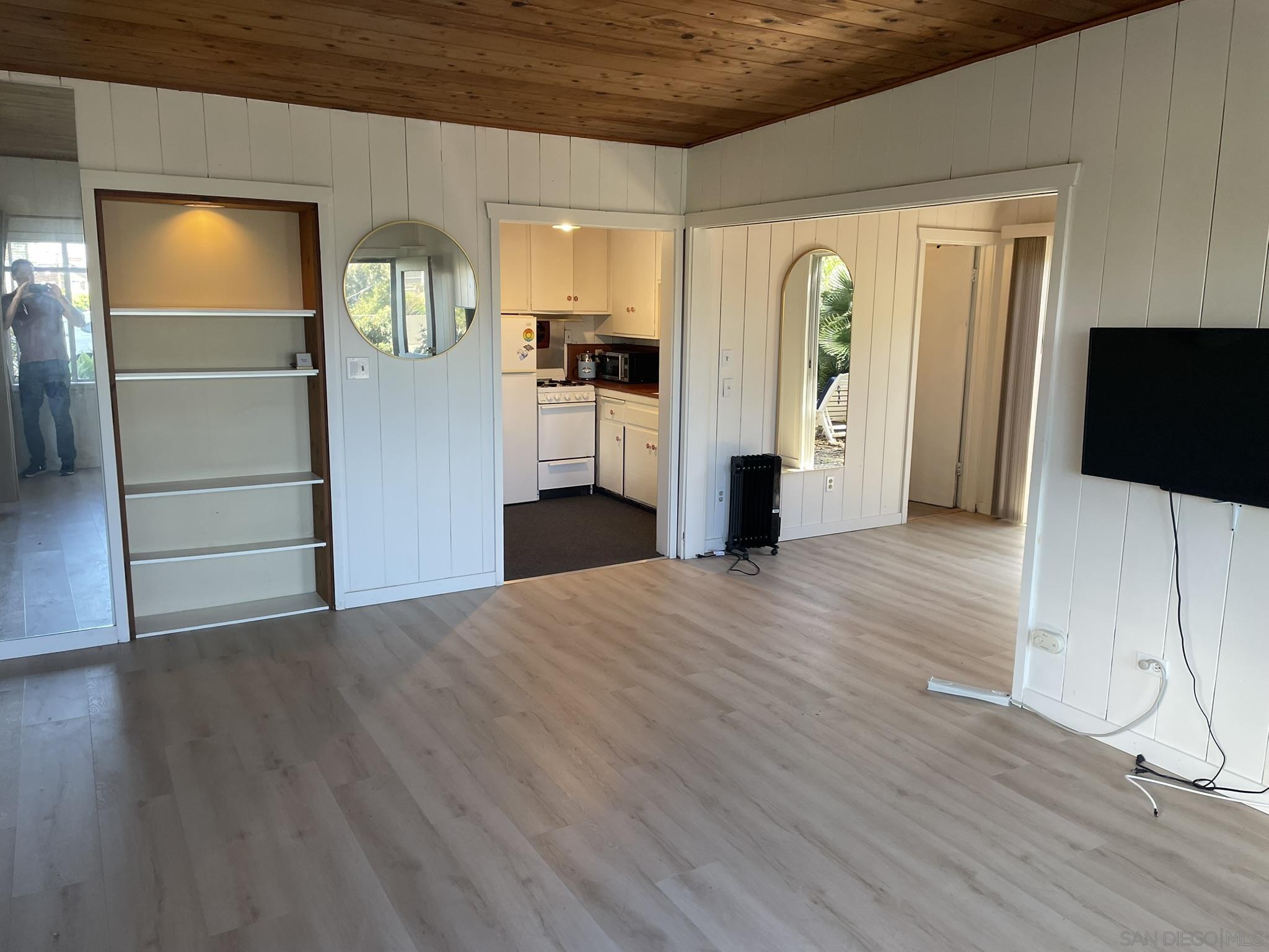 Detail Gallery Image 6 of 16 For 1925  Balboa Ave., Del Mar,  CA 92014 - 1 Beds | 1 Baths