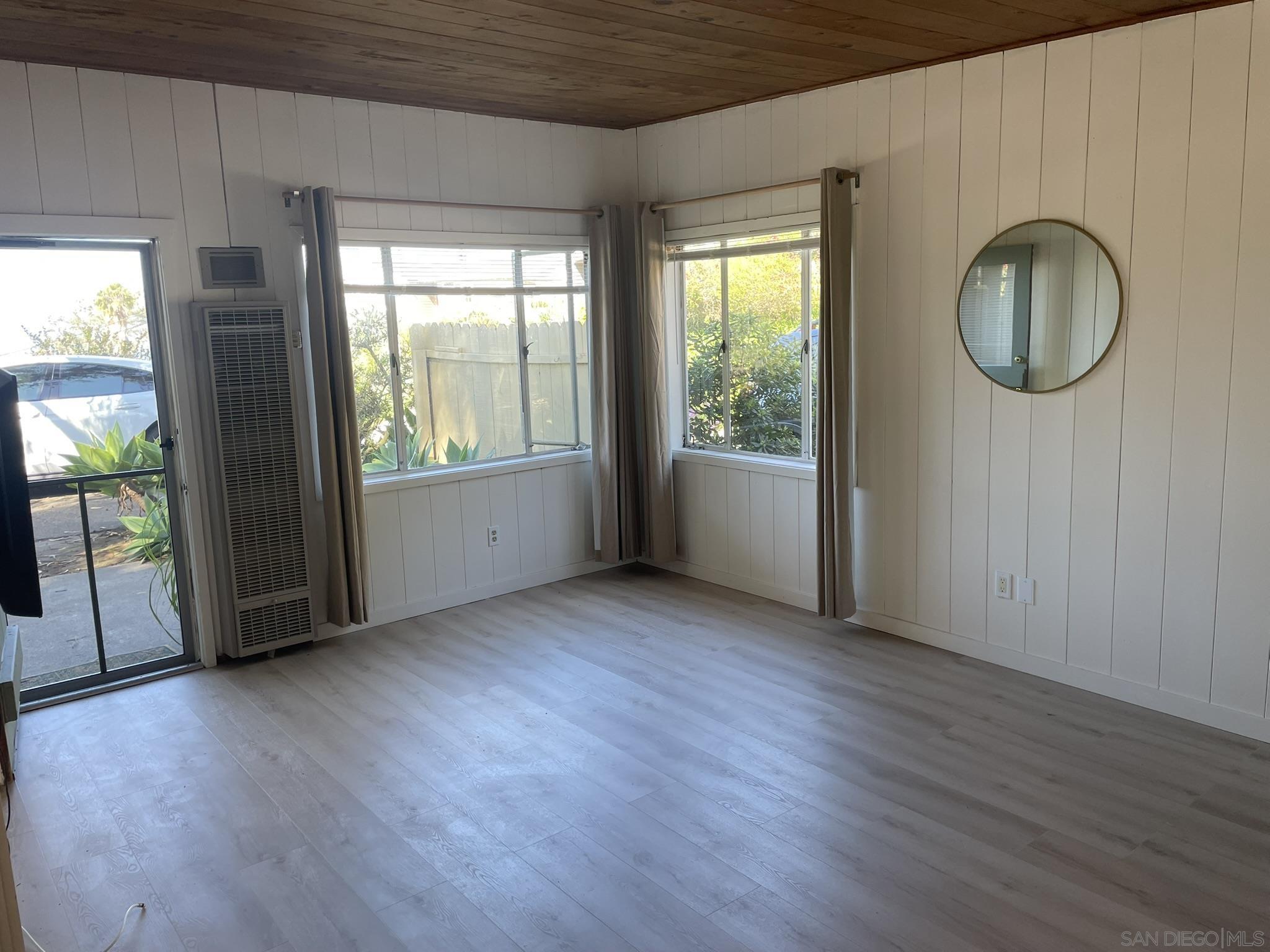 Detail Gallery Image 8 of 16 For 1925  Balboa Ave., Del Mar,  CA 92014 - 1 Beds | 1 Baths