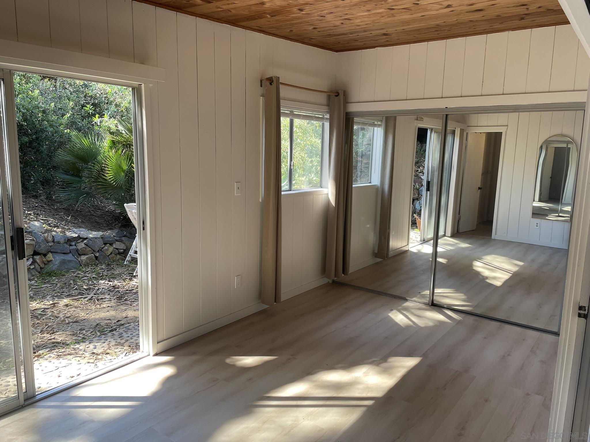 Detail Gallery Image 10 of 16 For 1925  Balboa Ave., Del Mar,  CA 92014 - 1 Beds | 1 Baths