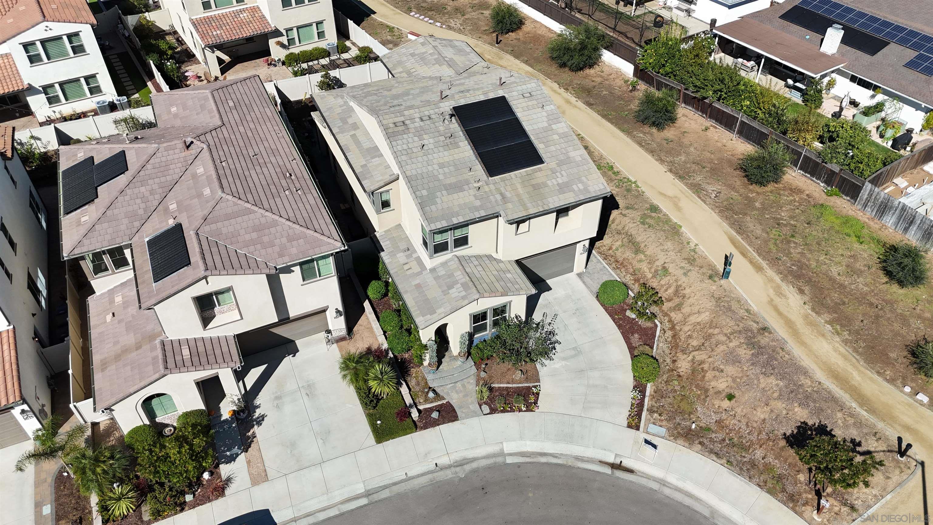 Detail Gallery Image 10 of 45 For 1845  Newton Ct, Escondido,  CA 92026 - 5 Beds | 3/1 Baths