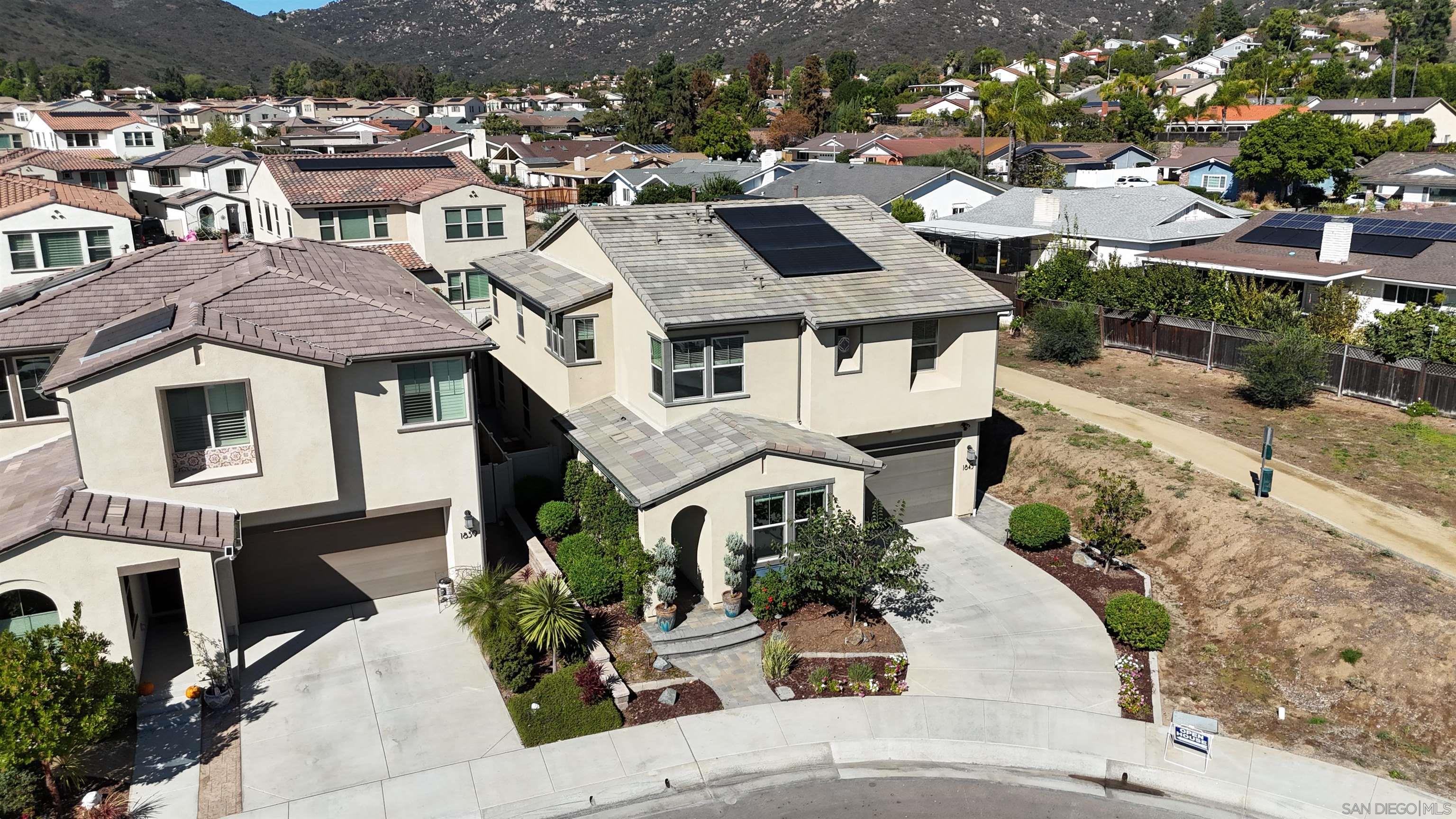 Detail Gallery Image 11 of 45 For 1845  Newton Ct, Escondido,  CA 92026 - 5 Beds | 3/1 Baths