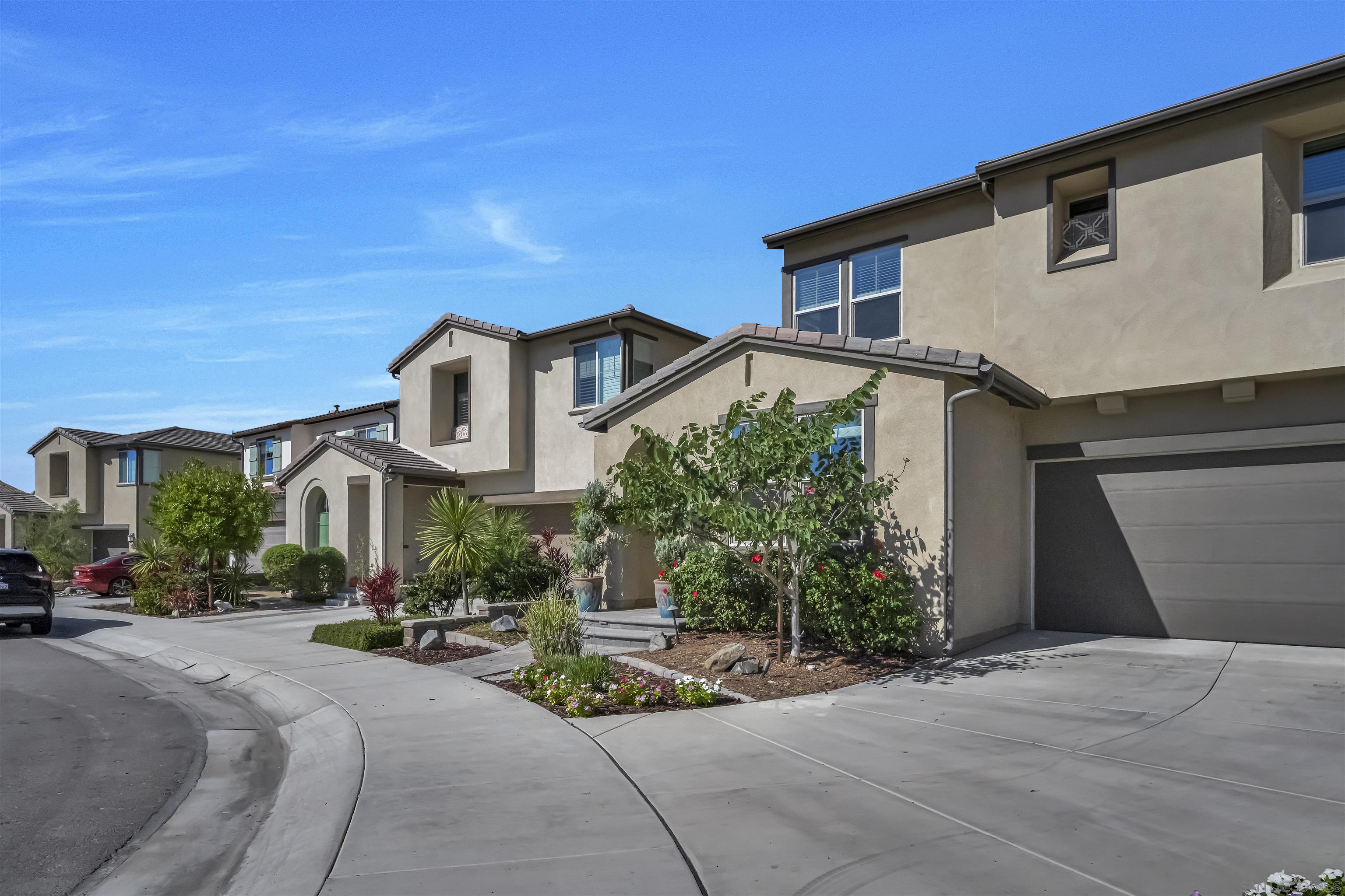 Detail Gallery Image 14 of 45 For 1845  Newton Ct, Escondido,  CA 92026 - 5 Beds | 3/1 Baths