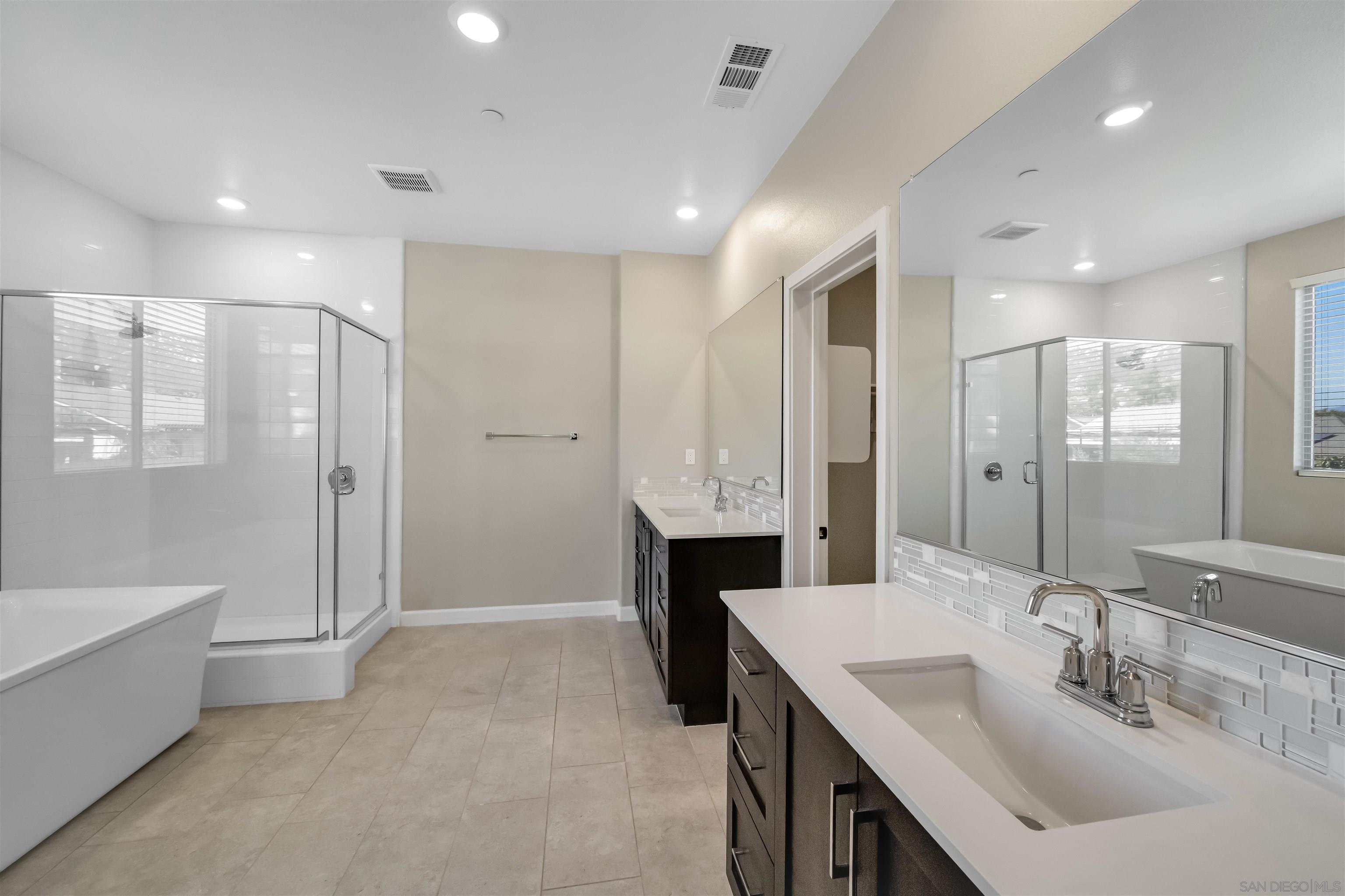 Detail Gallery Image 37 of 45 For 1845  Newton Ct, Escondido,  CA 92026 - 5 Beds | 3/1 Baths