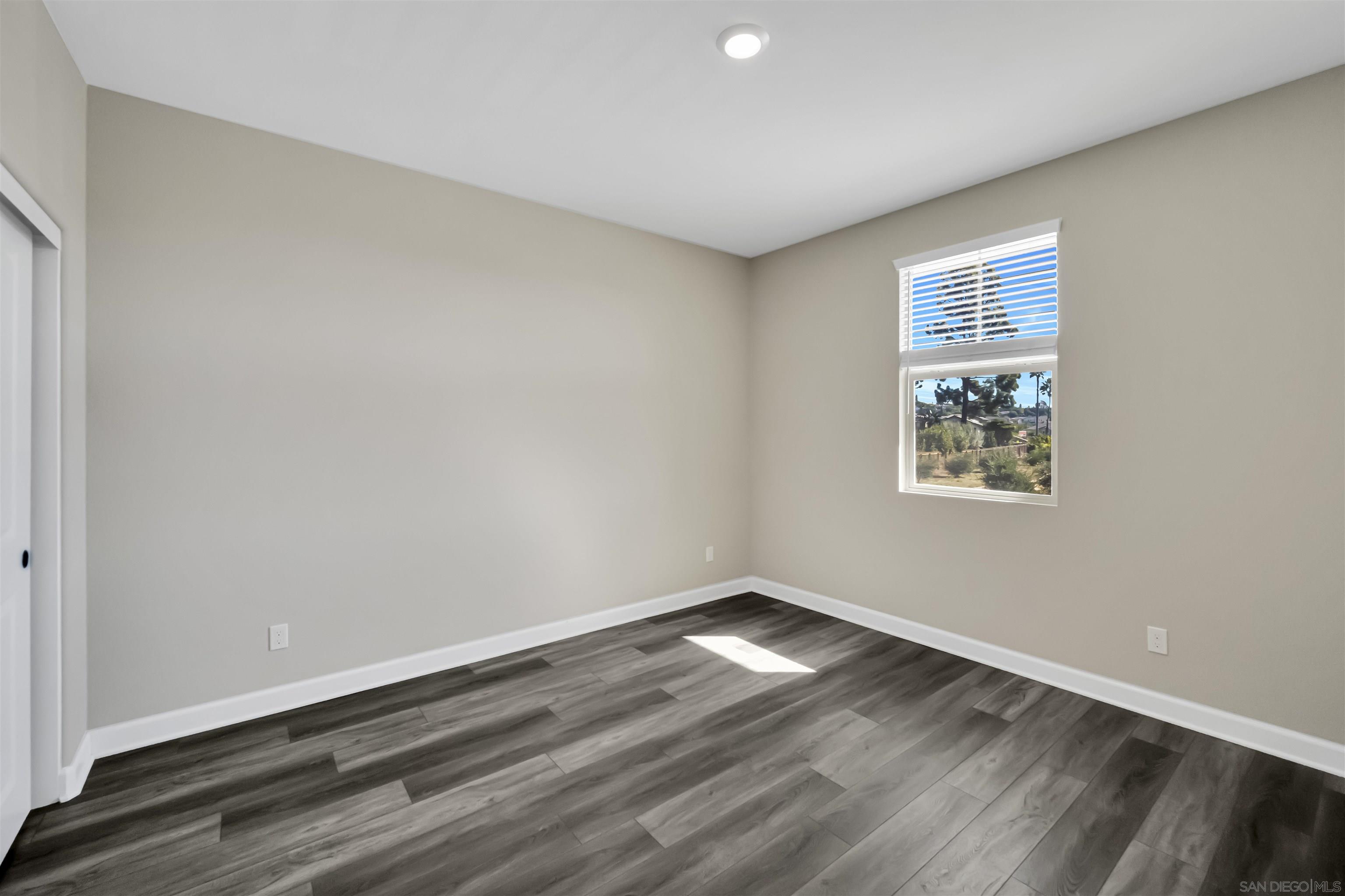 Detail Gallery Image 42 of 45 For 1845  Newton Ct, Escondido,  CA 92026 - 5 Beds | 3/1 Baths