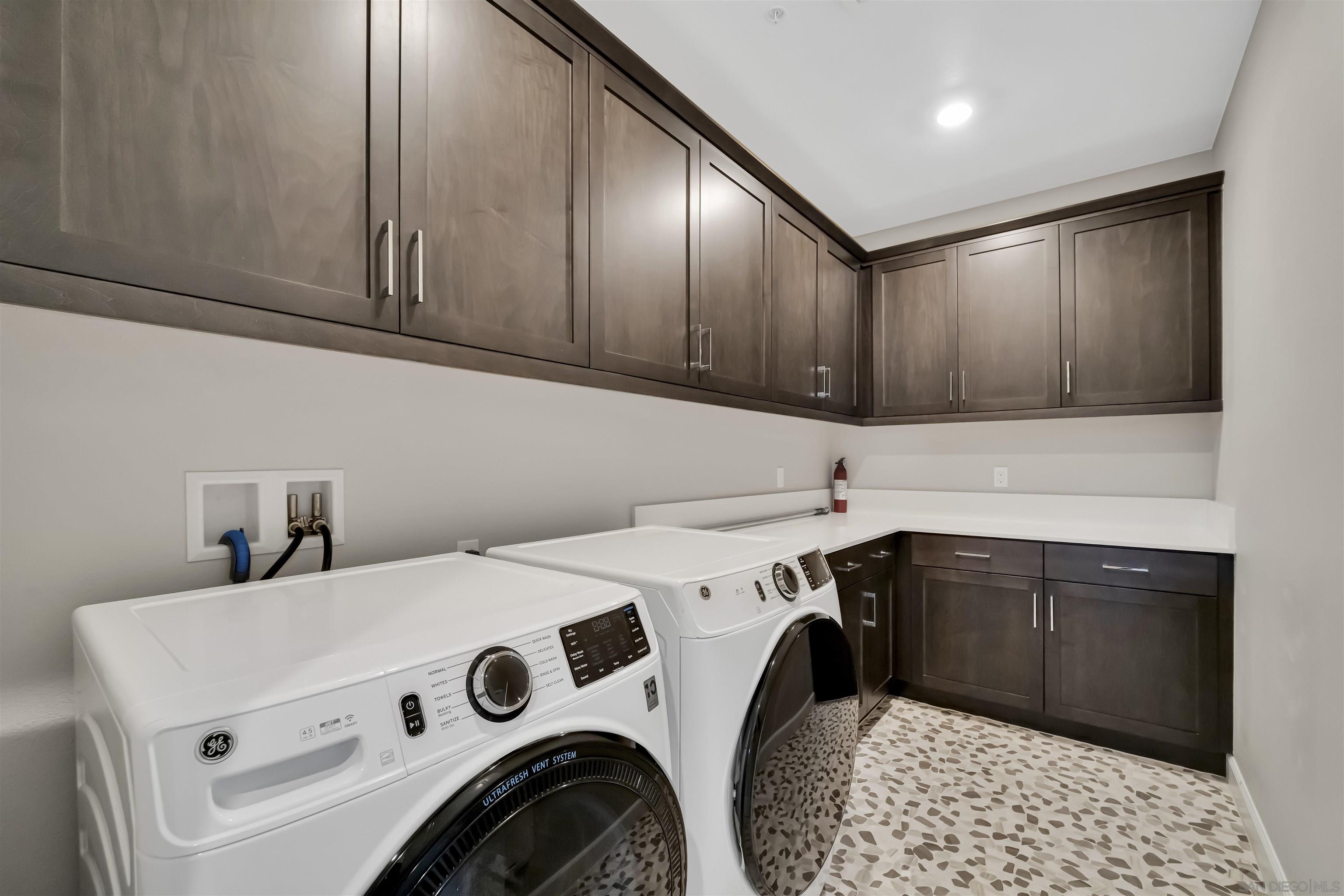 Detail Gallery Image 45 of 45 For 1845  Newton Ct, Escondido,  CA 92026 - 5 Beds | 3/1 Baths