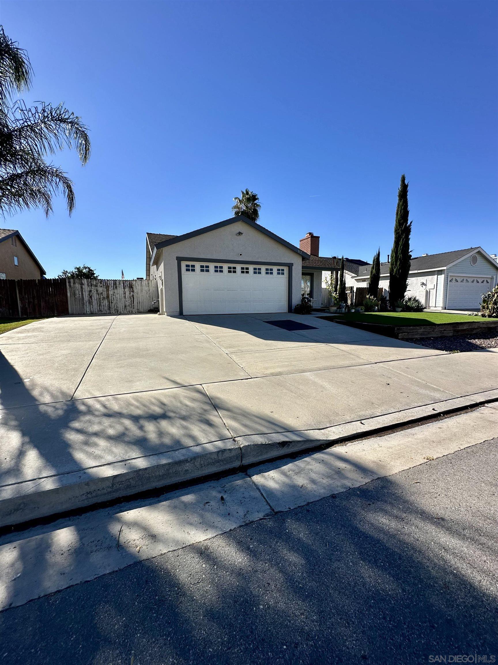Detail Gallery Image 2 of 16 For 312  Blue Ridge Lane, San Jacinto,  CA 92583 - 2 Beds | 2 Baths