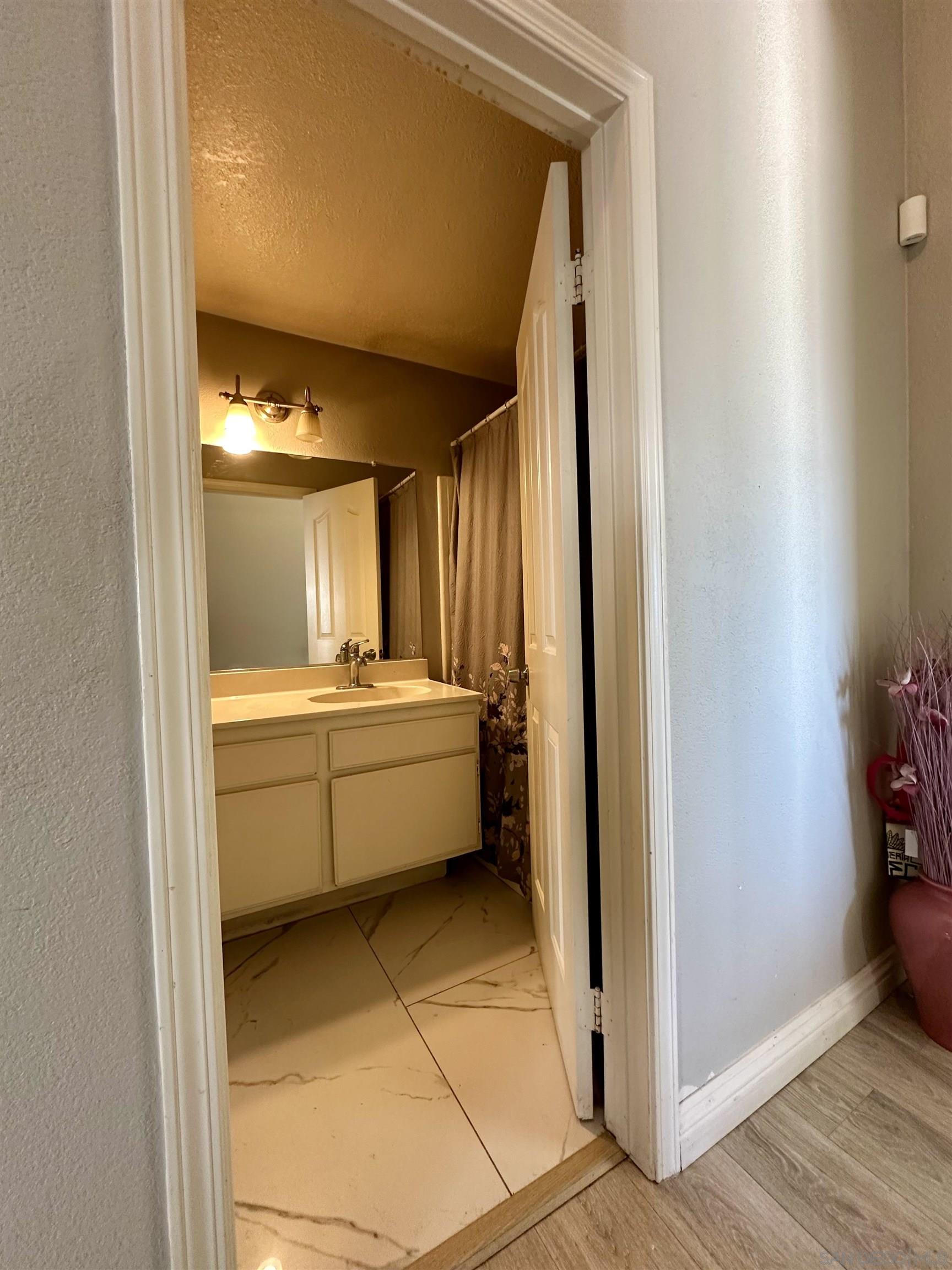 Detail Gallery Image 9 of 16 For 312  Blue Ridge Lane, San Jacinto,  CA 92583 - 2 Beds | 2 Baths