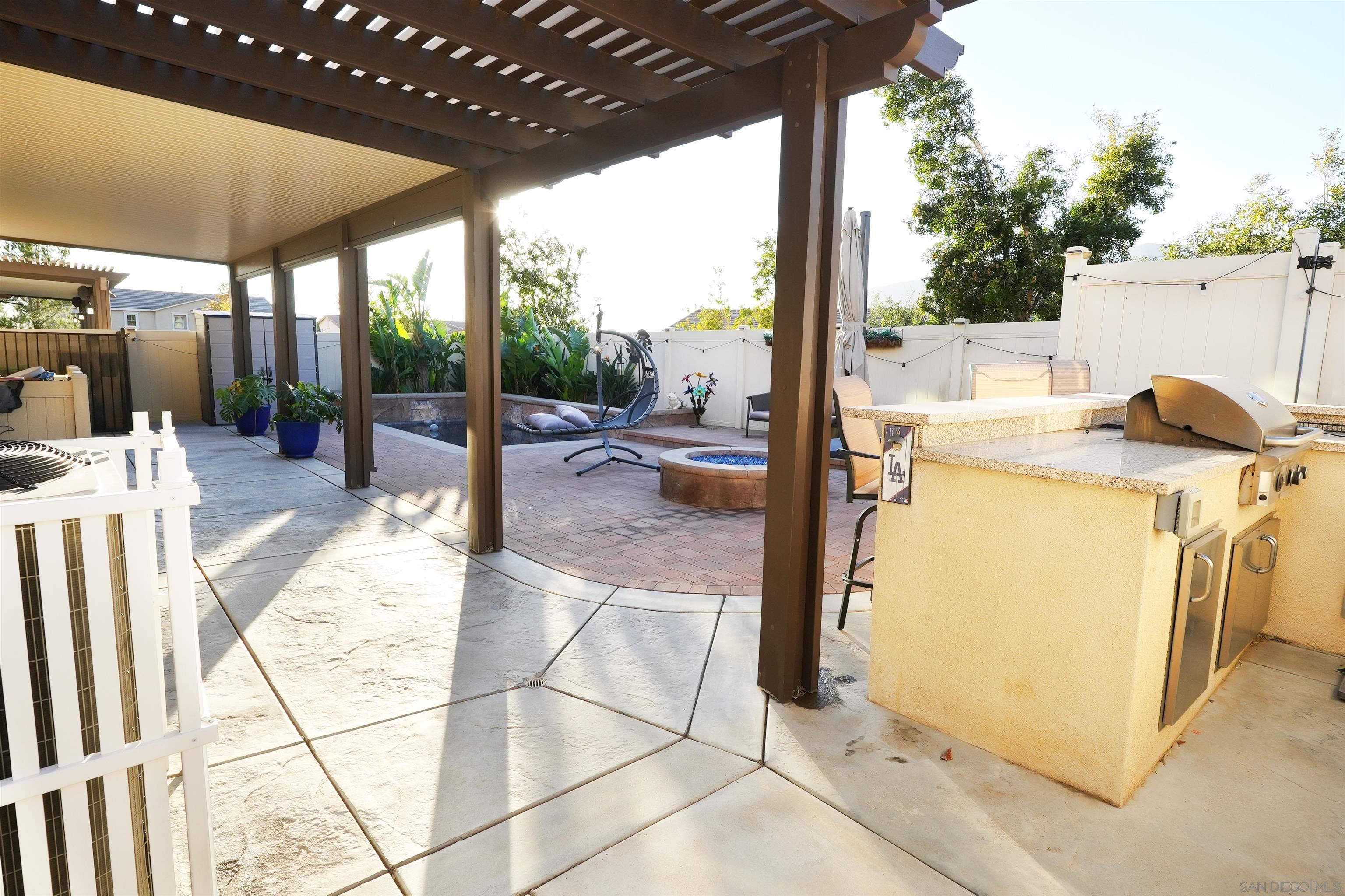 Detail Gallery Image 17 of 20 For 3326  Crowfoot, San Bernardino,  CA 92407 - 5 Beds | 2/1 Baths