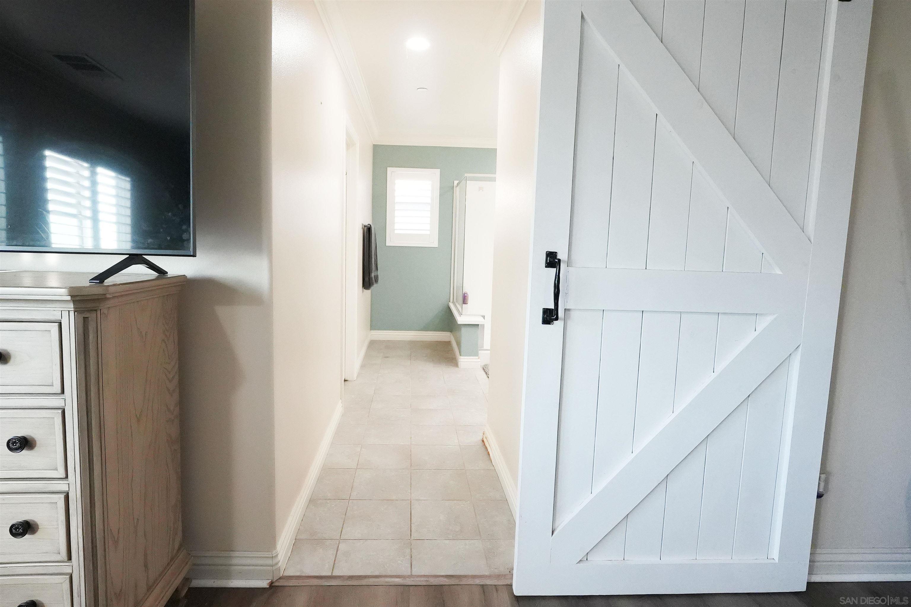 Detail Gallery Image 20 of 20 For 3326  Crowfoot, San Bernardino,  CA 92407 - 5 Beds | 2/1 Baths