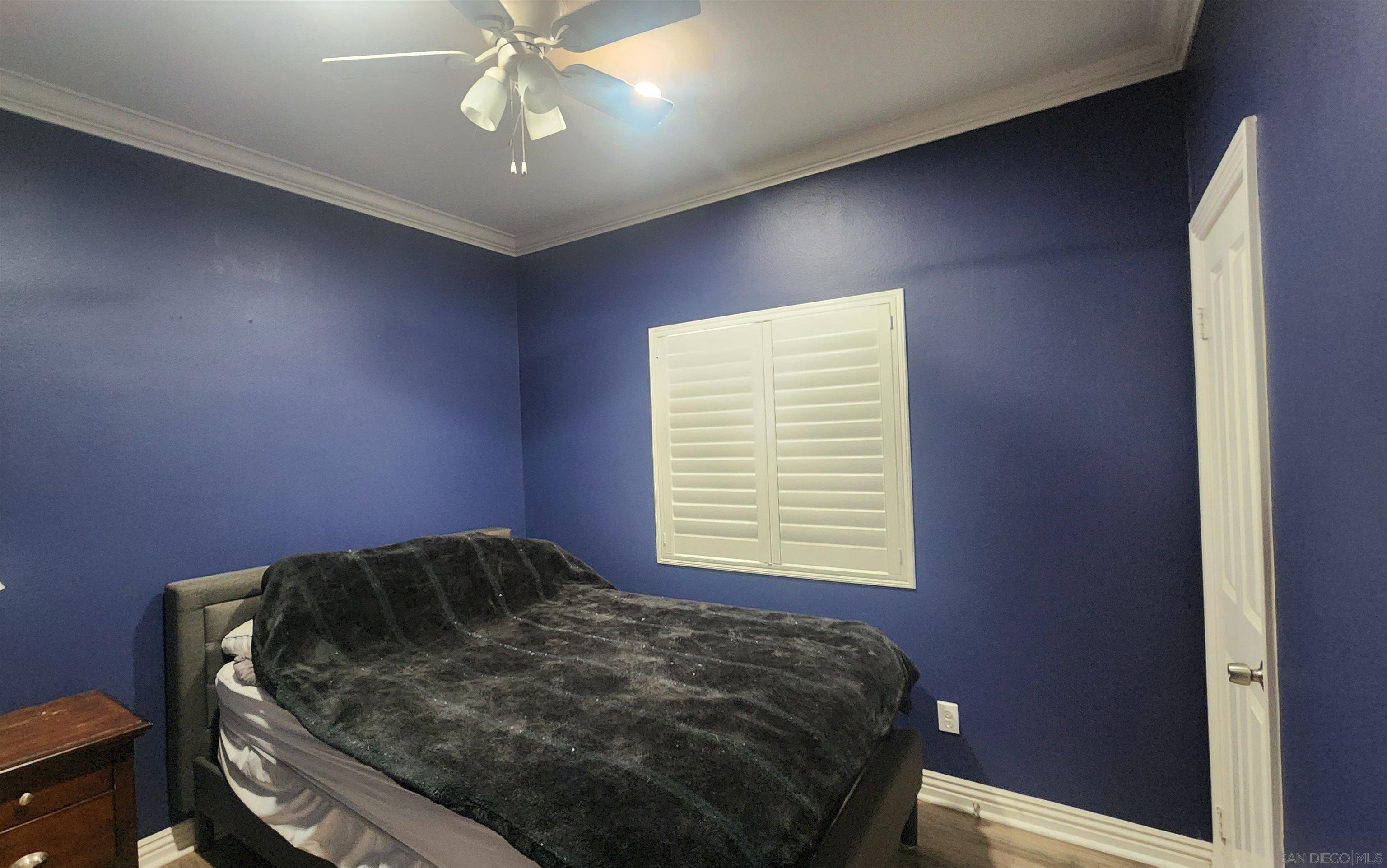 Detail Gallery Image 6 of 11 For 3326  Crowfoot, San Bernardino,  CA 92407 - 5 Beds | 2/1 Baths