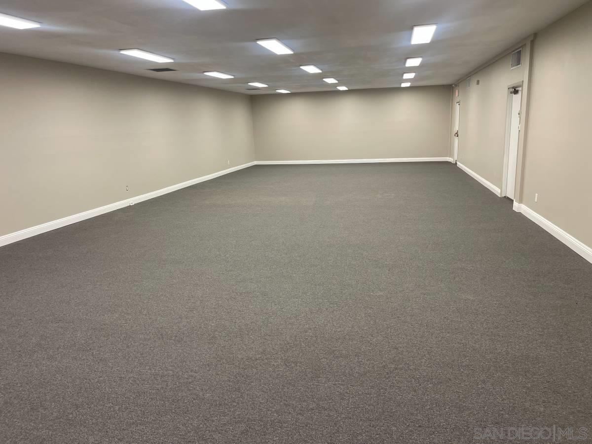 Front Image Thumbnail for SD250044855