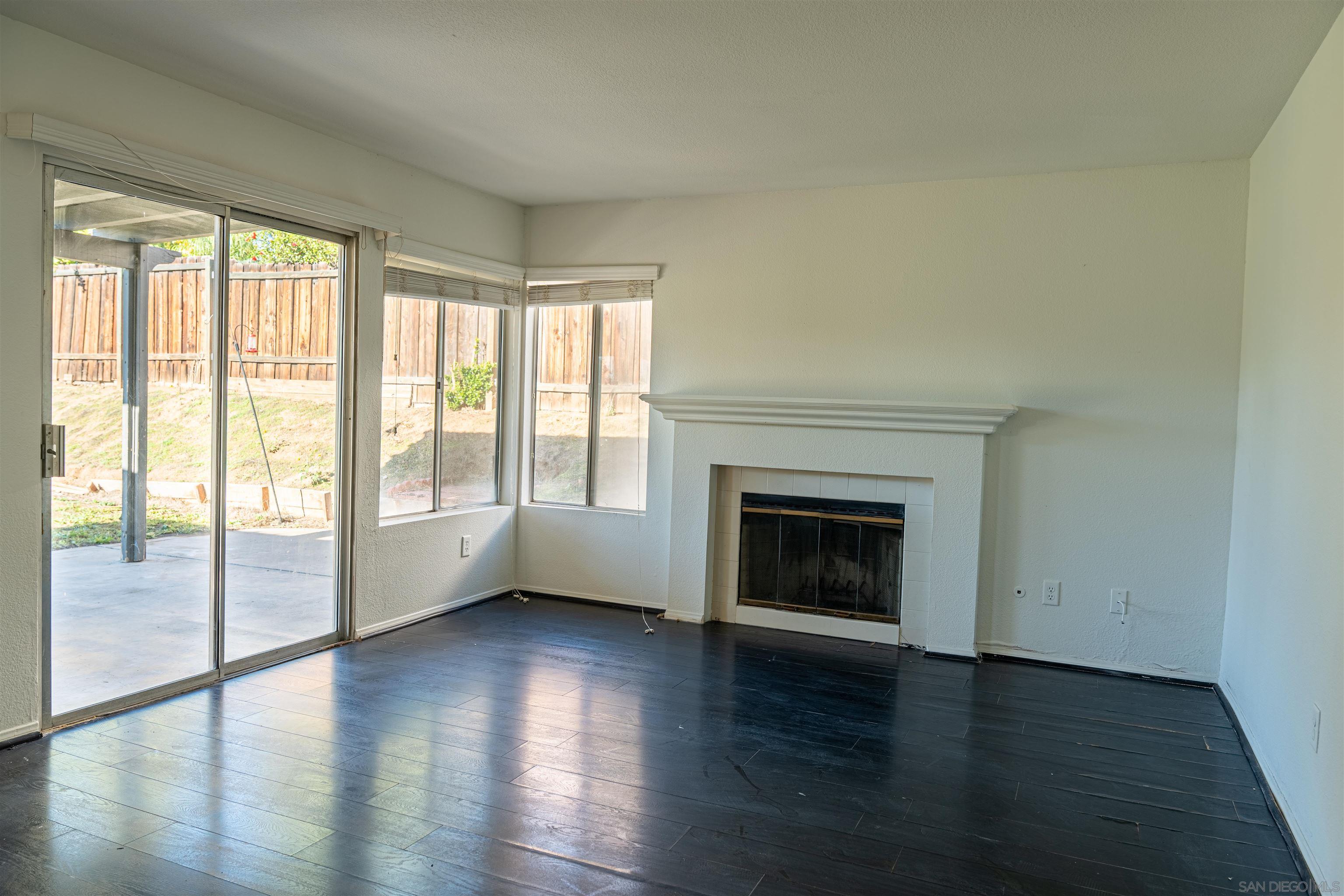 Detail Gallery Image 13 of 38 For 24583  Jacarta Dr, Murrieta,  CA 92562 - 3 Beds | 2/1 Baths