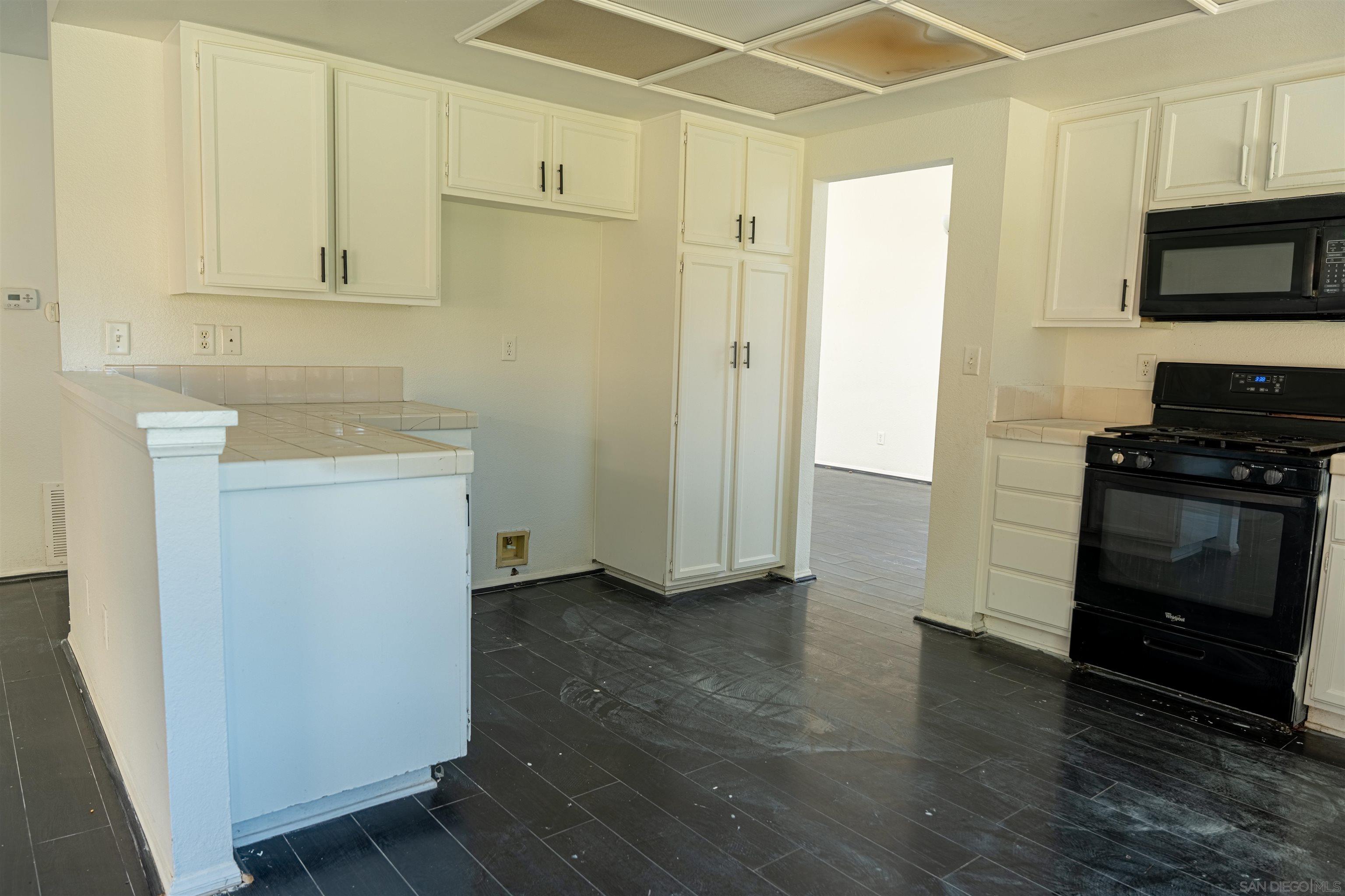 Detail Gallery Image 16 of 38 For 24583  Jacarta Dr, Murrieta,  CA 92562 - 3 Beds | 2/1 Baths