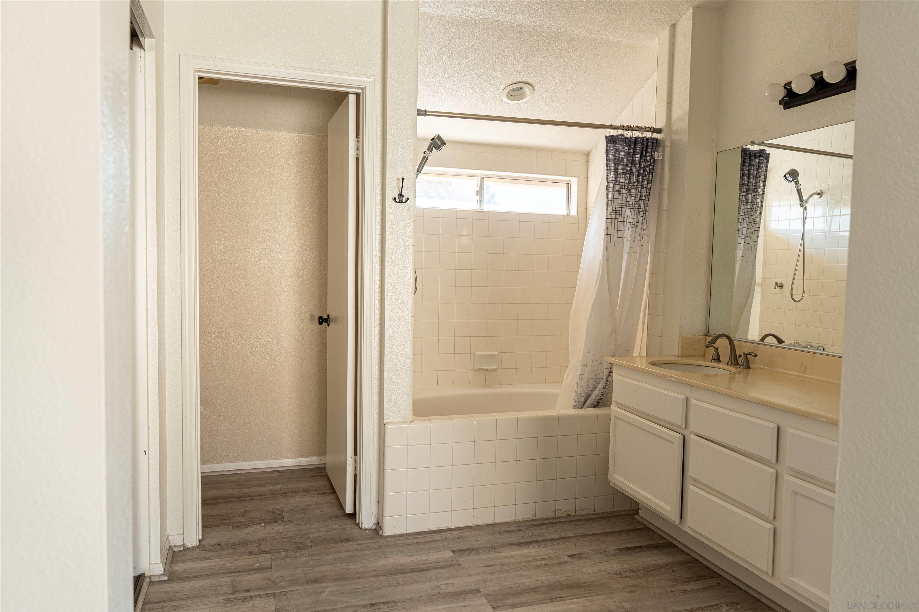 Detail Gallery Image 32 of 38 For 24583  Jacarta Dr, Murrieta,  CA 92562 - 3 Beds | 2/1 Baths