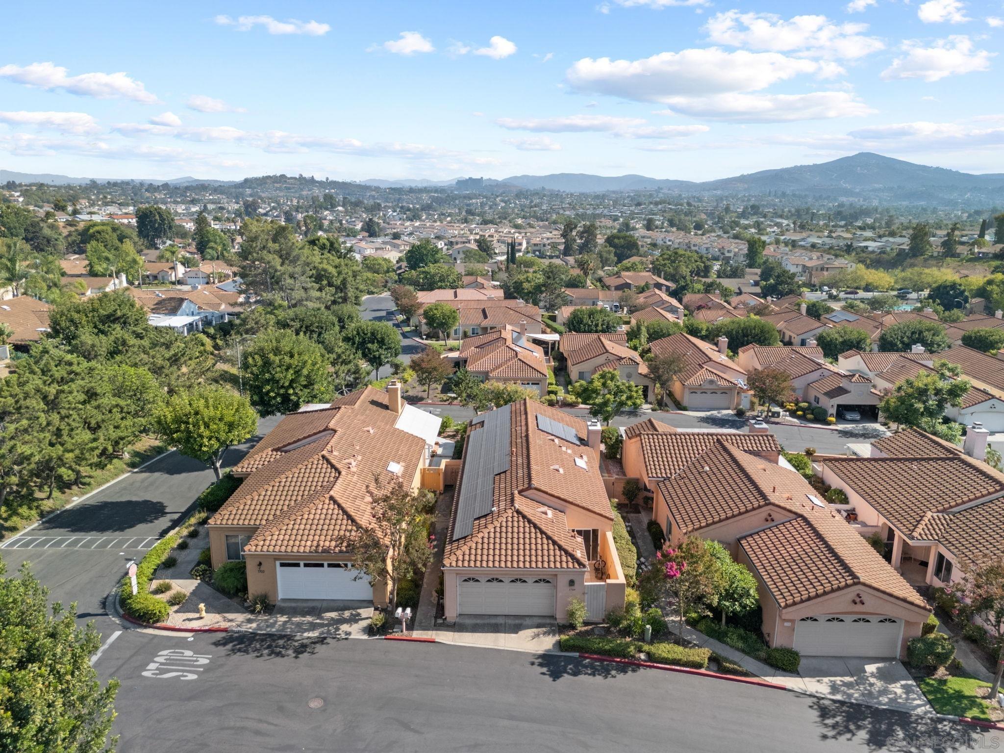 Detail Gallery Image 21 of 23 For 1709  Doral Gln, Escondido,  CA 92026 - 3 Beds | 2 Baths