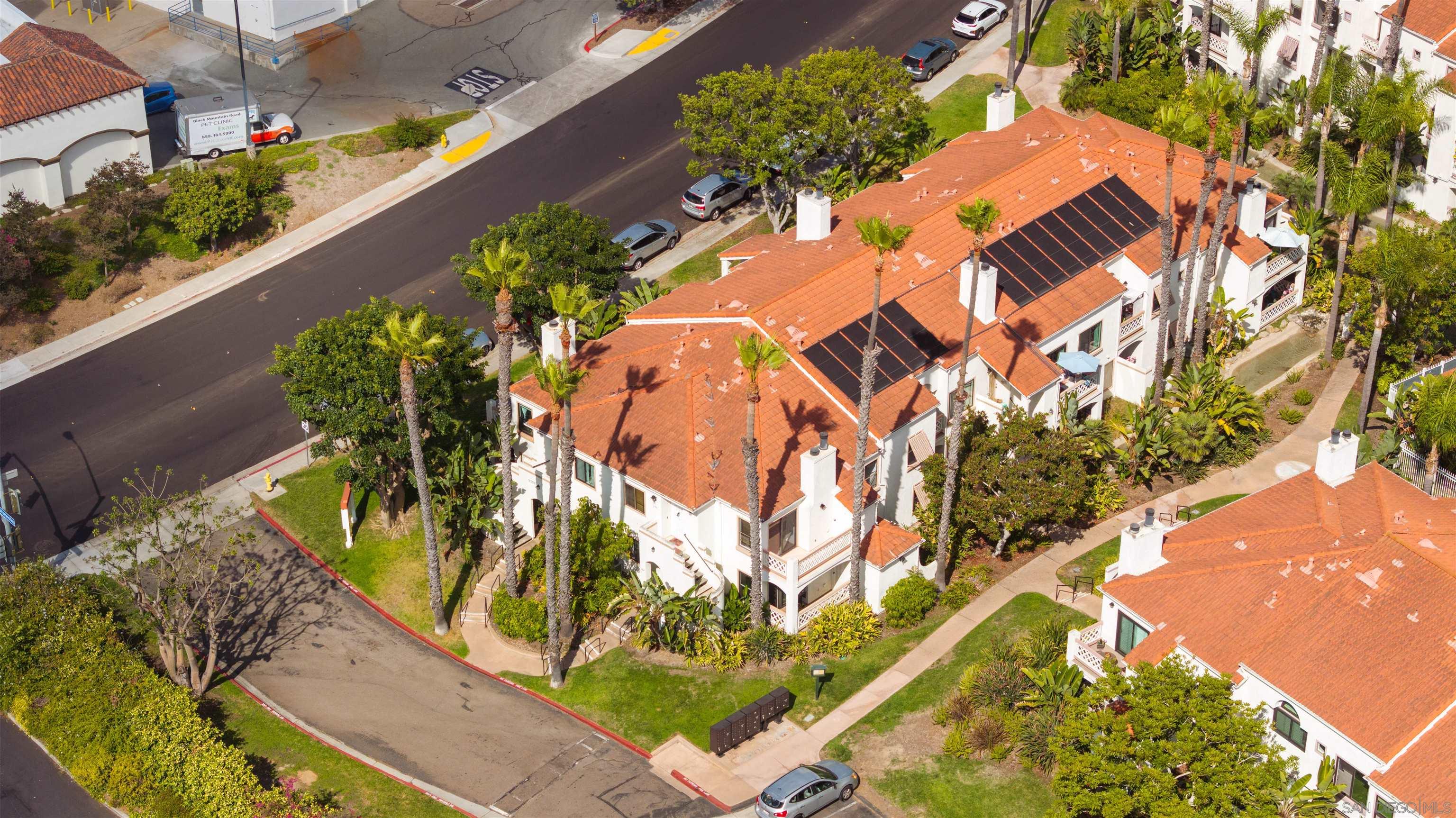 Detail Gallery Image 34 of 40 For 9302  Twin Trails Dr  #204,  San Diego,  CA 92129 - 3 Beds | 2 Baths