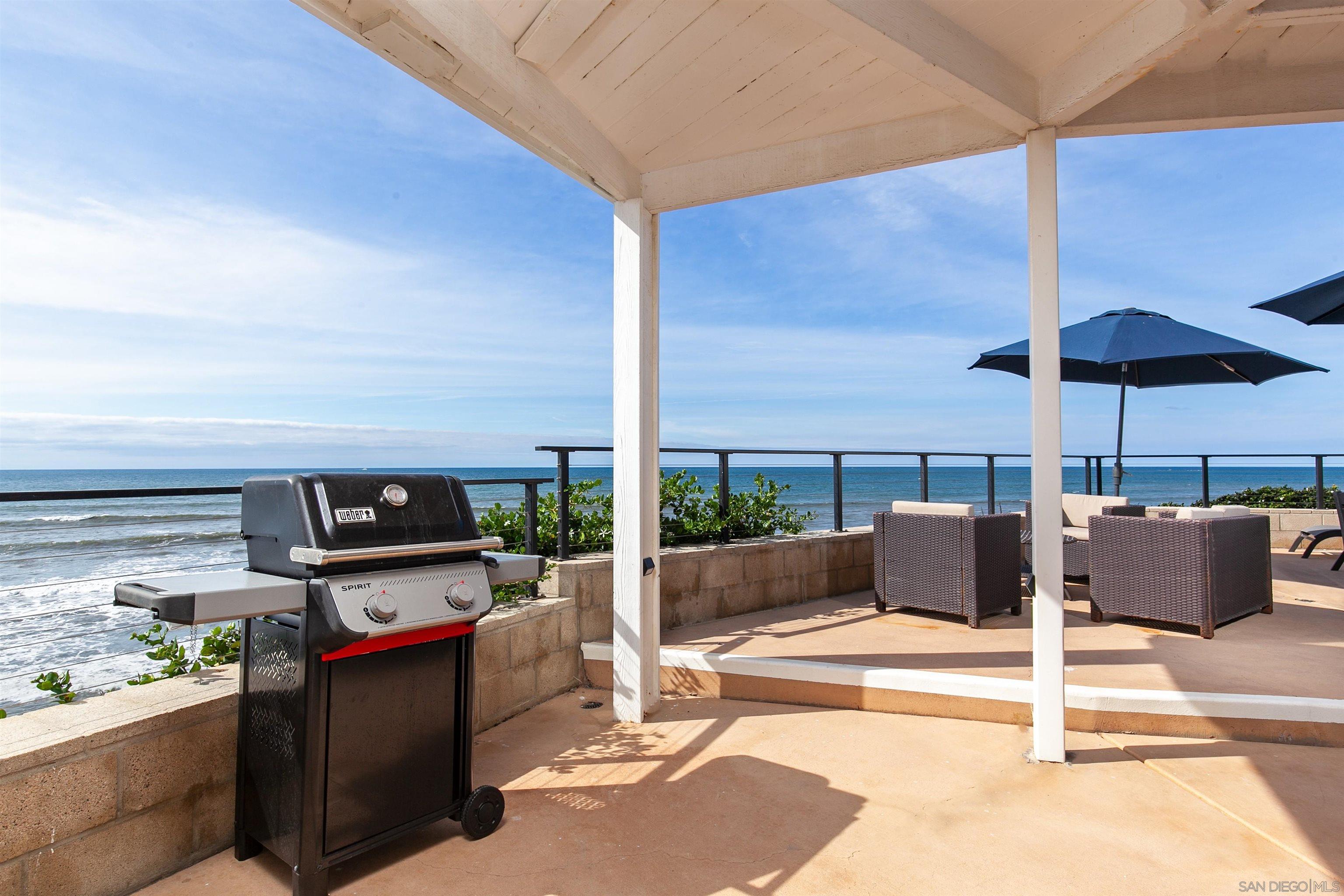 Detail Gallery Image 12 of 48 For 1476-80  Pescadero Drive, San Diego,  CA 92107 - – Beds | – Baths