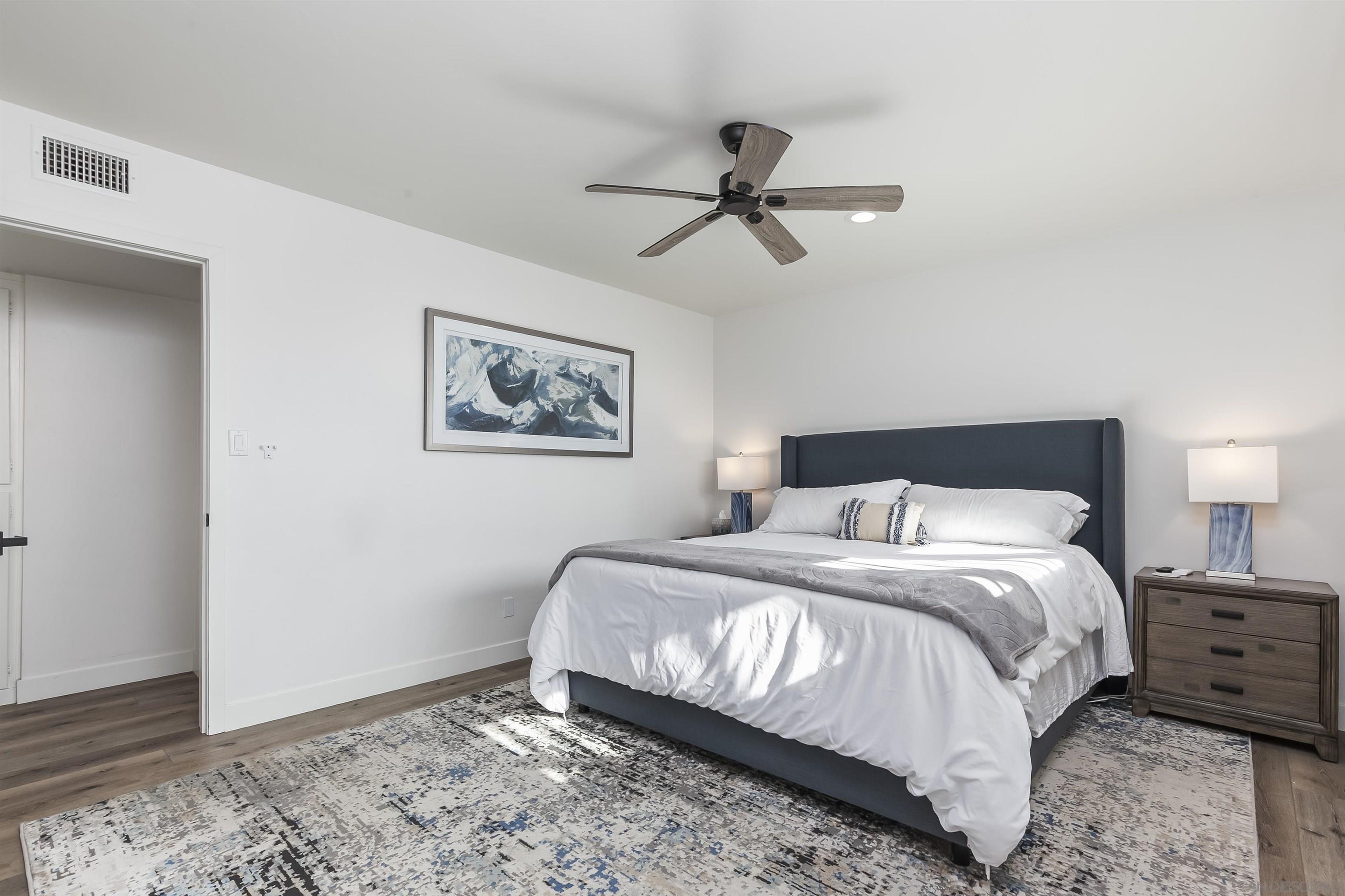 Detail Gallery Image 15 of 48 For 1476-80  Pescadero Drive, San Diego,  CA 92107 - – Beds | – Baths