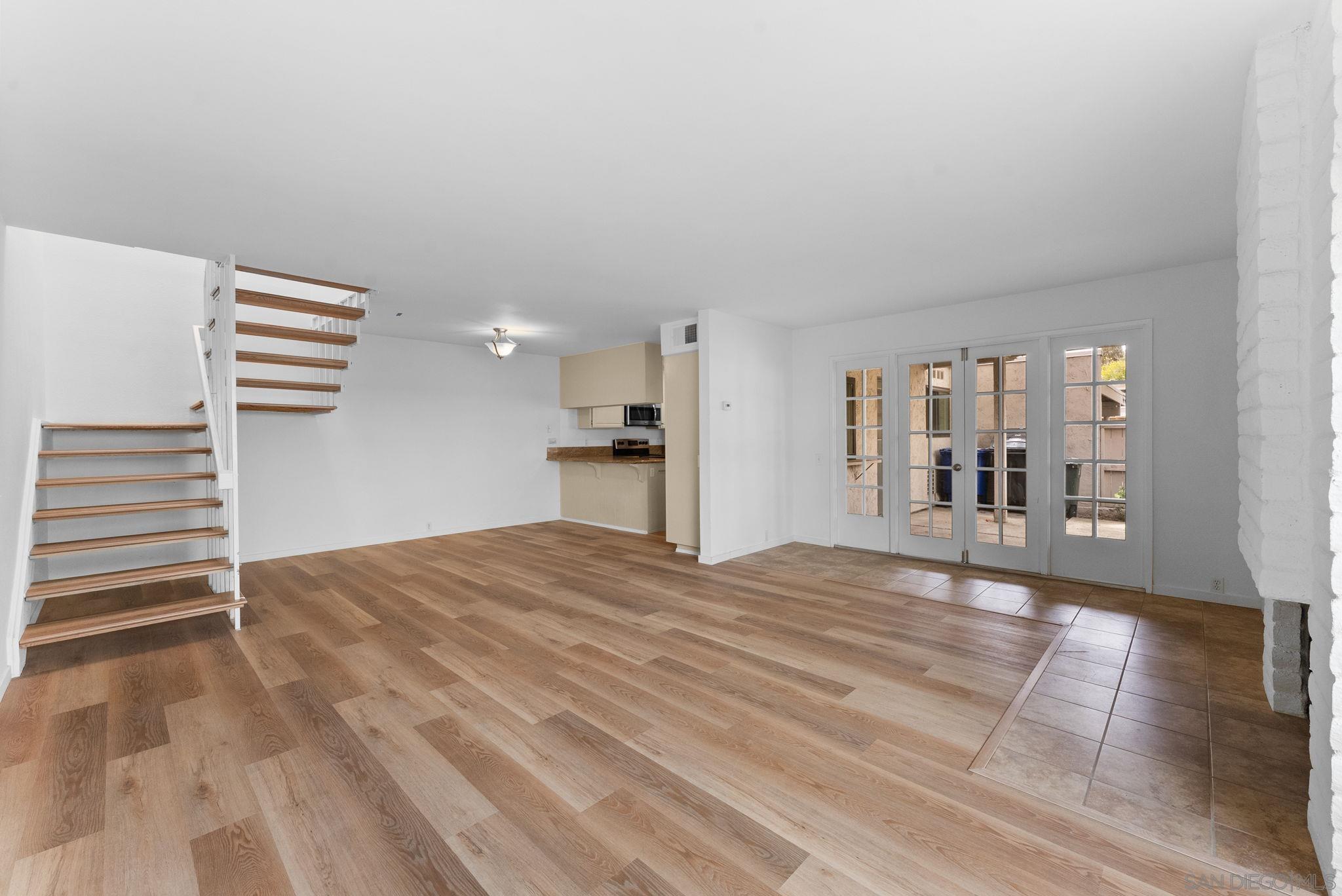 Detail Gallery Image 3 of 32 For 3941  Camino Lindo, San Diego,  CA 92122 - 3 Beds | 2/1 Baths