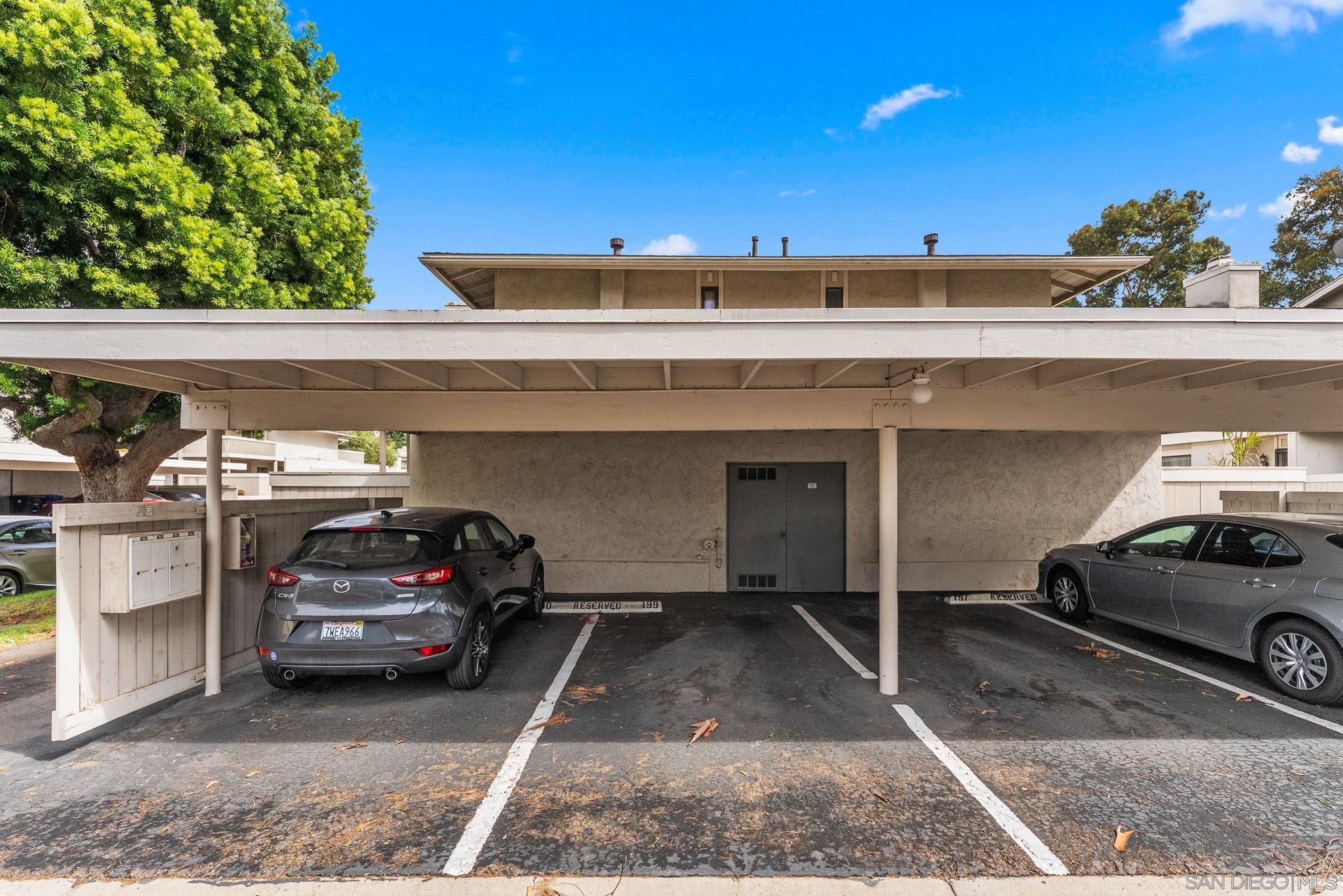 Detail Gallery Image 24 of 32 For 3941  Camino Lindo, San Diego,  CA 92122 - 3 Beds | 2/1 Baths