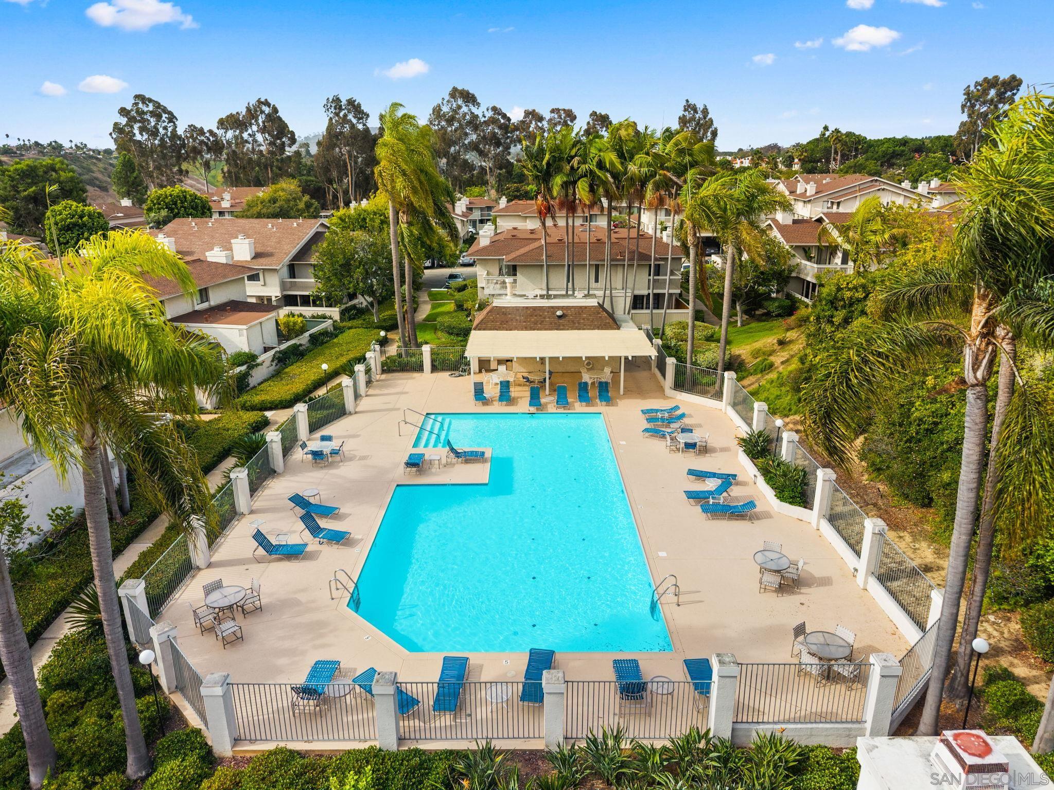 Detail Gallery Image 26 of 32 For 3941  Camino Lindo, San Diego,  CA 92122 - 3 Beds | 2/1 Baths