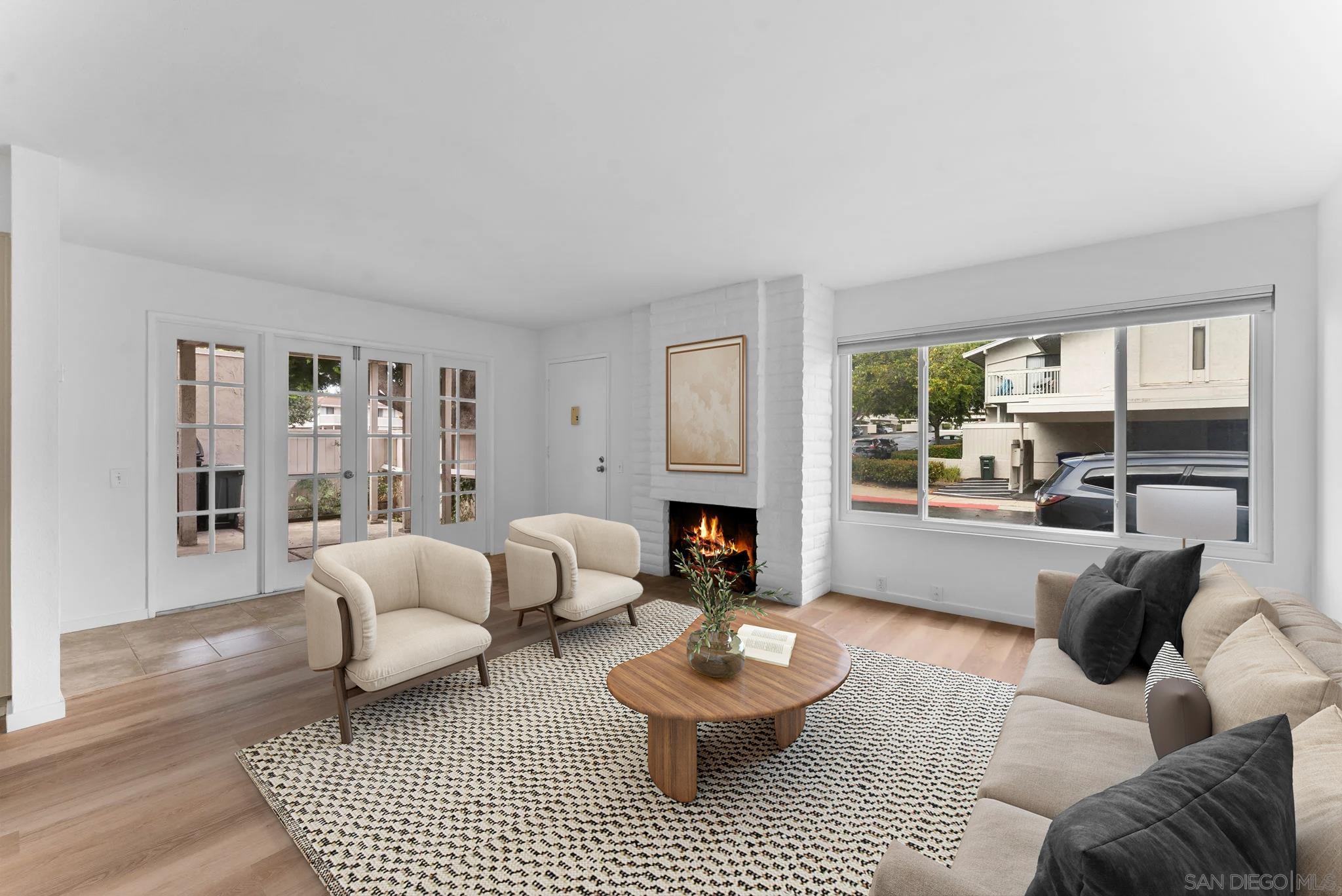 Detail Gallery Image 4 of 32 For 3941  Camino Lindo, San Diego,  CA 92122 - 3 Beds | 2/1 Baths