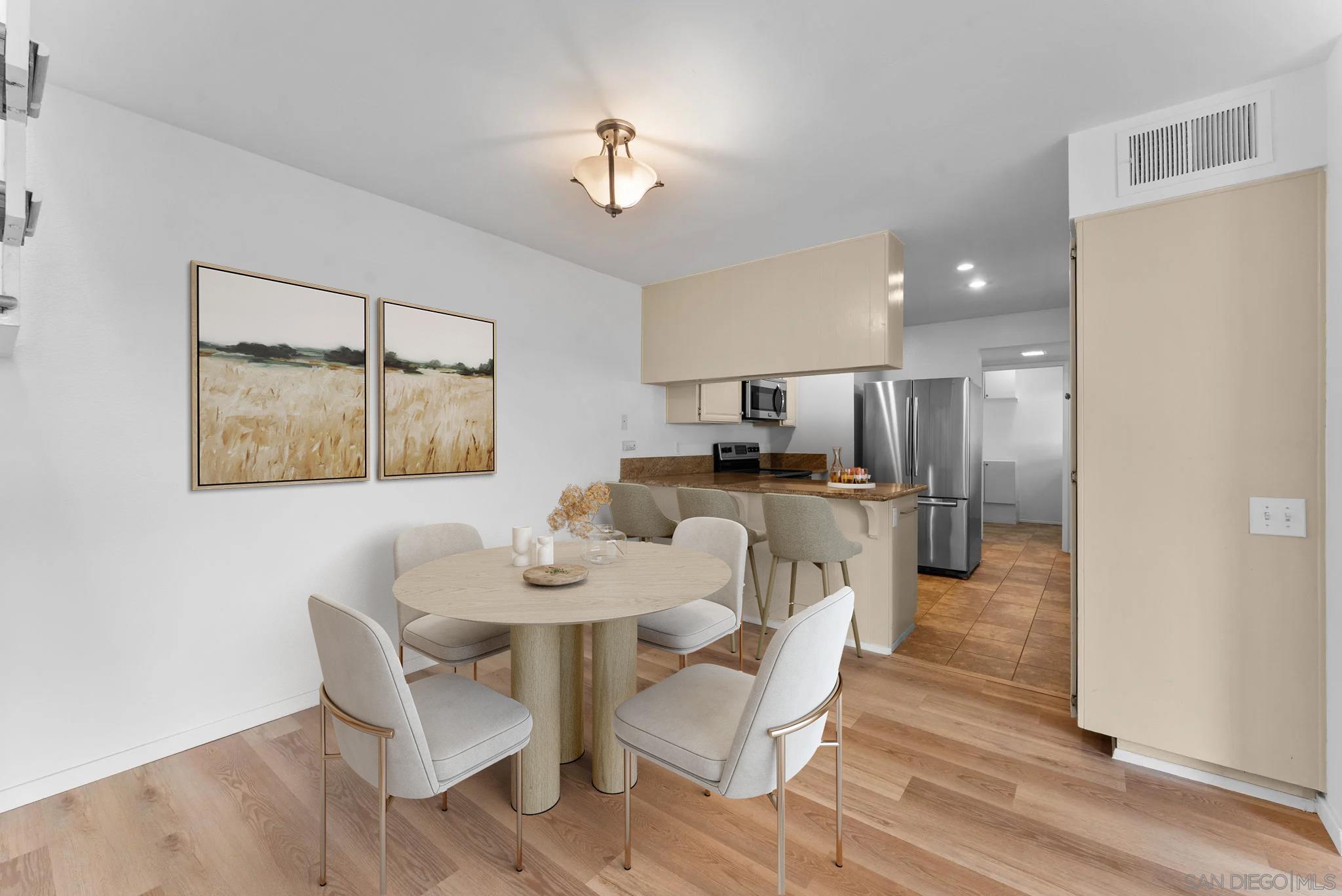 Detail Gallery Image 5 of 32 For 3941  Camino Lindo, San Diego,  CA 92122 - 3 Beds | 2/1 Baths