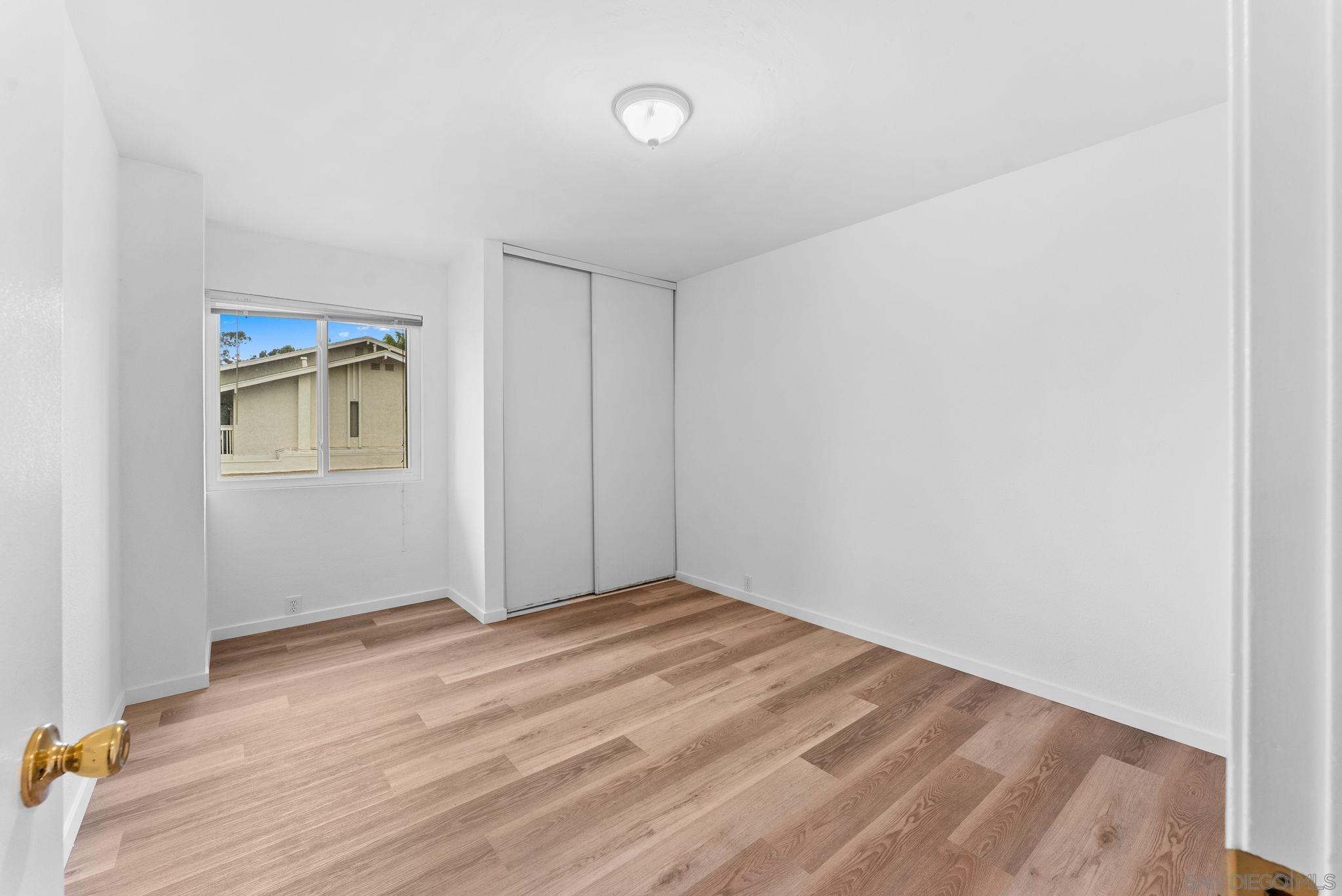 Detail Gallery Image 10 of 32 For 3941  Camino Lindo, San Diego,  CA 92122 - 3 Beds | 2/1 Baths