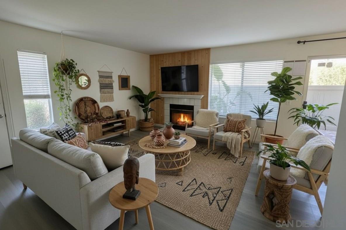 Detail Gallery Image 3 of 17 For 11586  Fury Ln  #133,  El Cajon,  CA 92019 - 2 Beds | 2 Baths