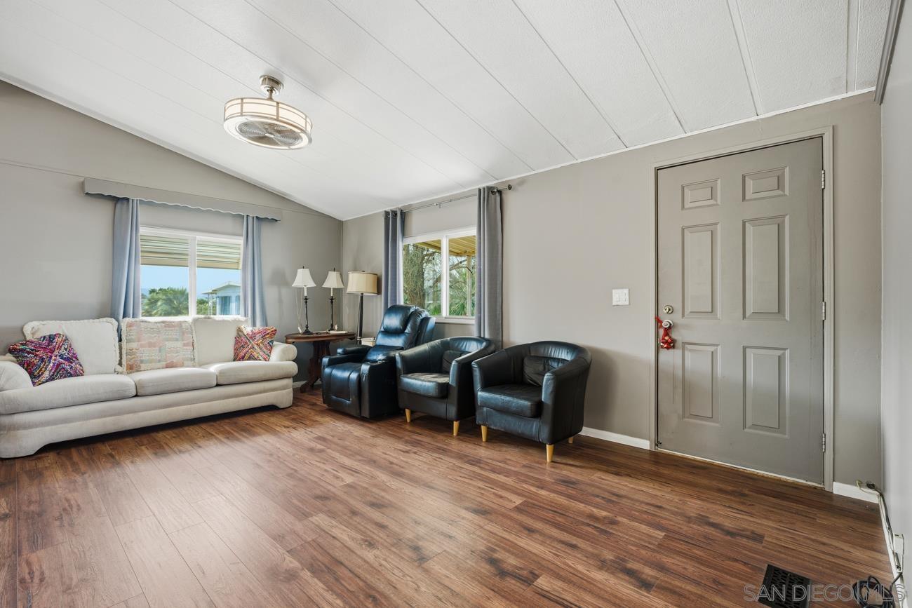 Detail Gallery Image 11 of 37 For 17625  Langlois  #16, Desert Hot Springs,  CA 92240 - 2 Beds | 1 Baths